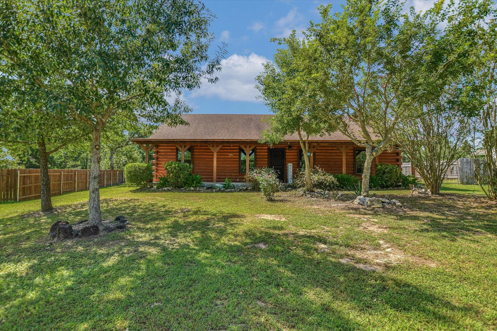 Photo of 218 CARDINAL LOOP, Paige, TX, 78659
