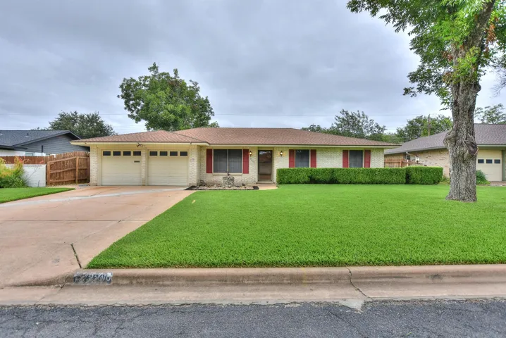 2200 Kenbridge Dr, Austin, Texas 78757