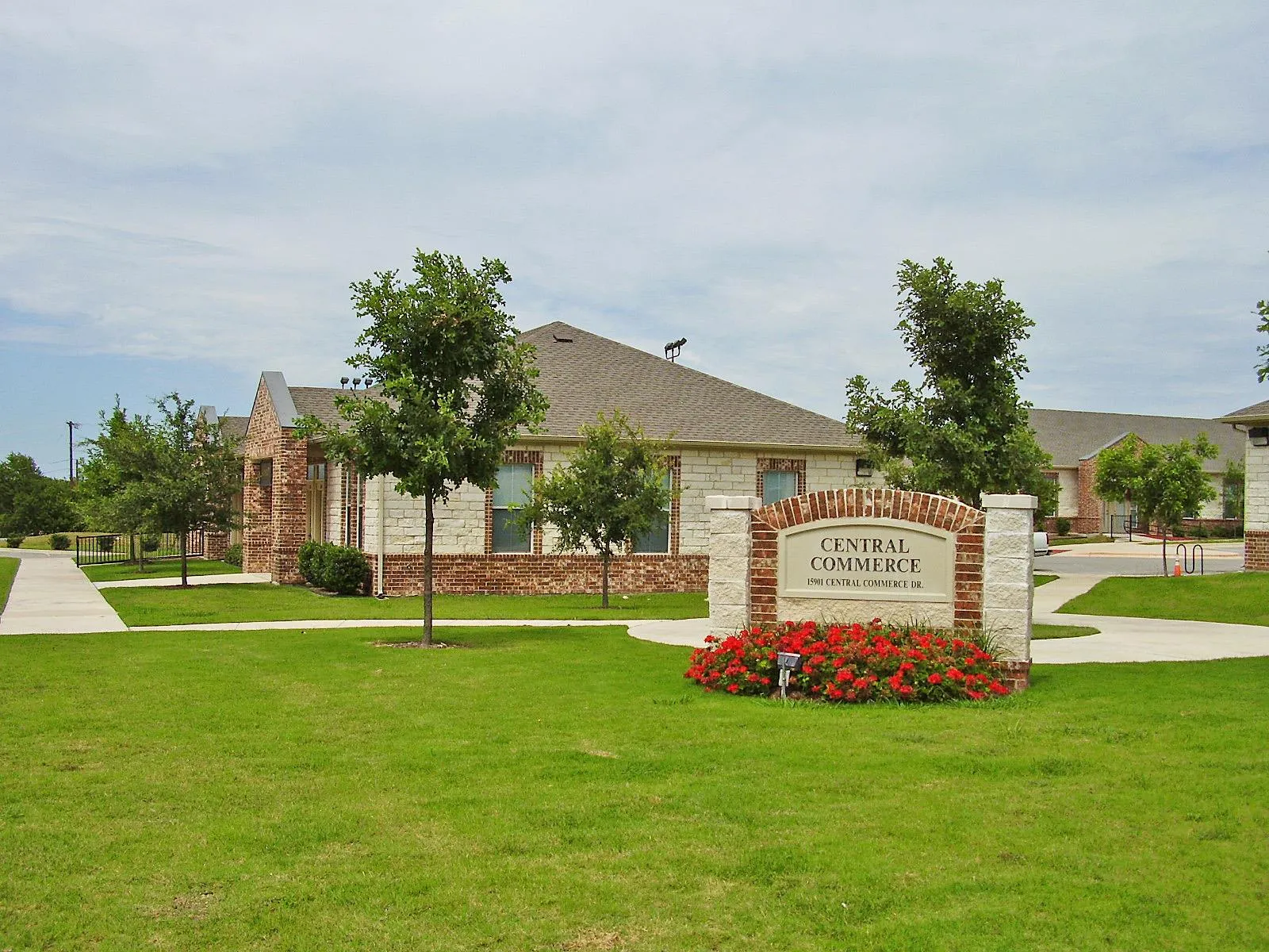 Photo of 15901 CENTRAL COMMERCE DR #201, Pflugerville, TX, 78660