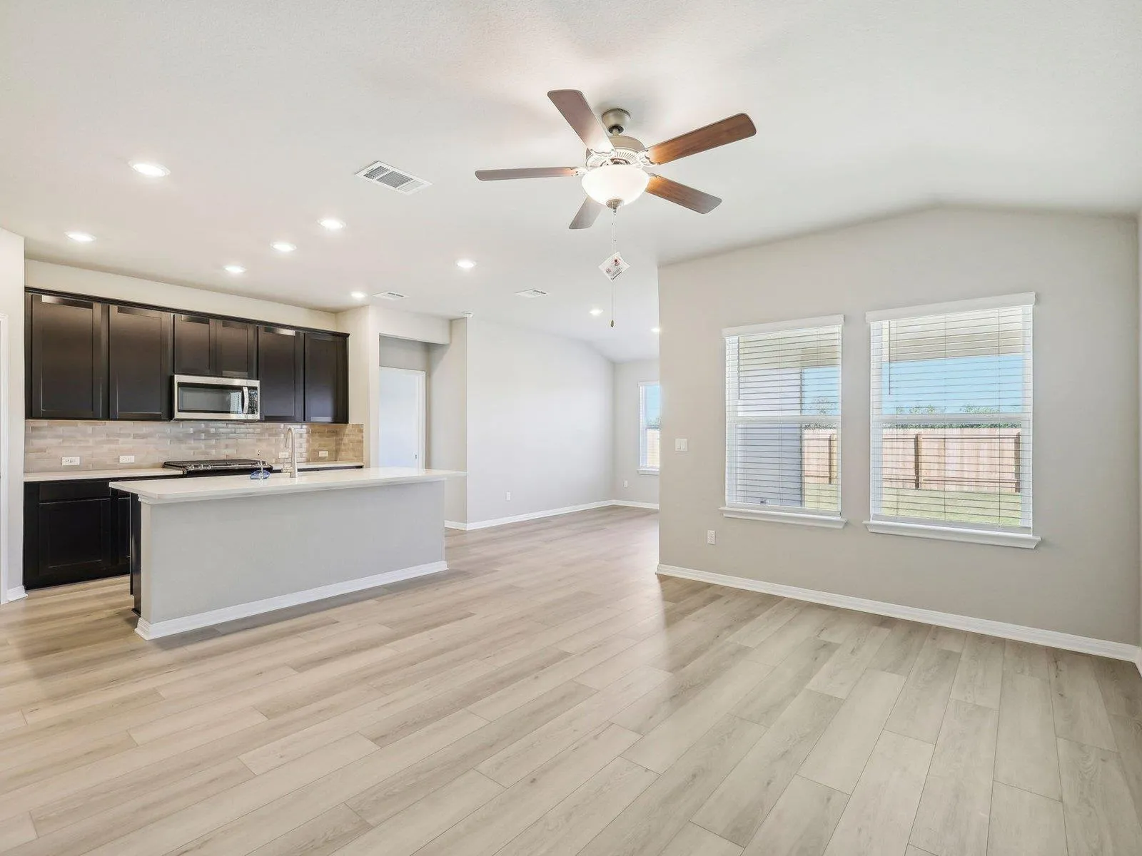Photo 4 of 13311 RINDLE REACH DR