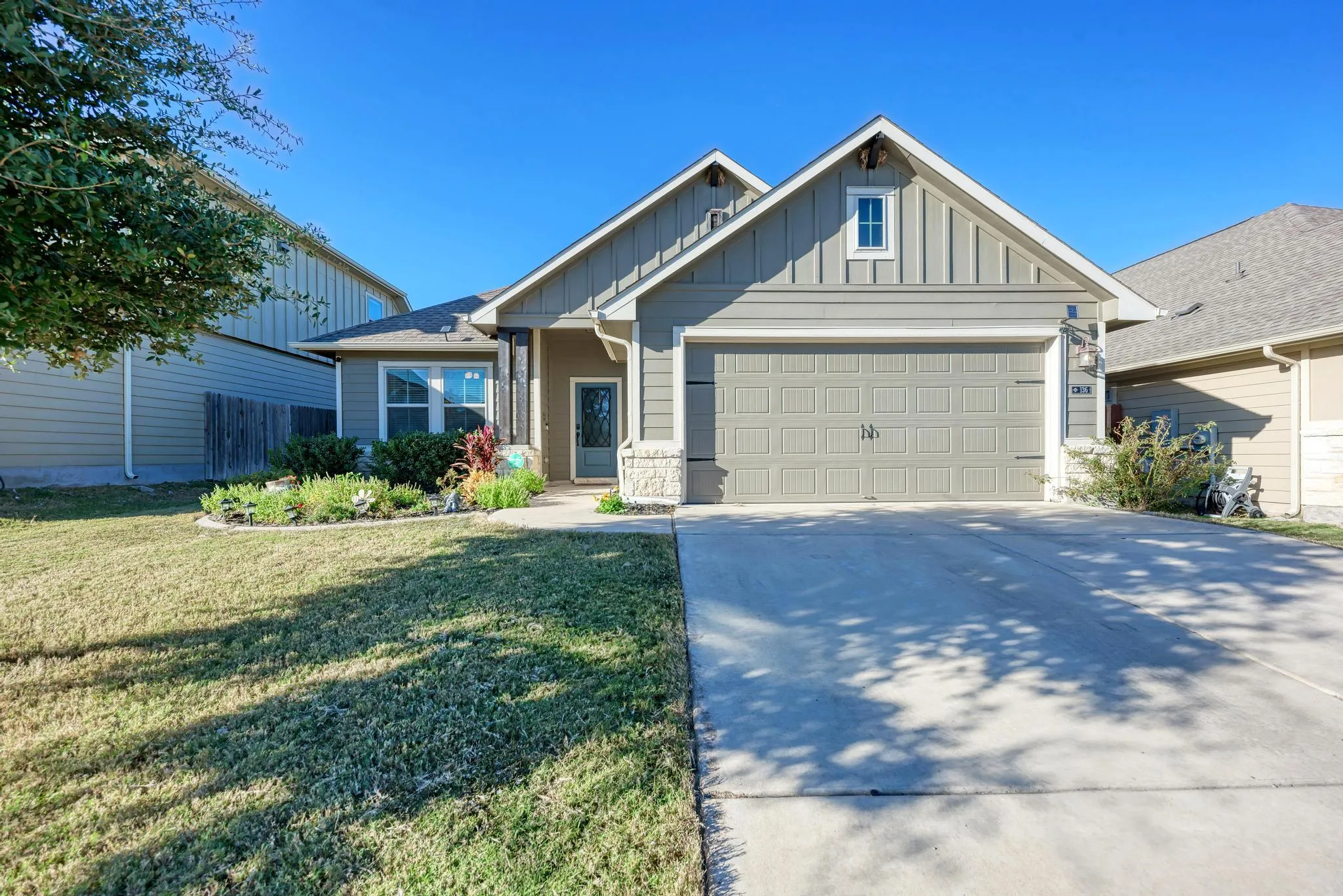 Photo of 136 FINLEY ST, Hutto, TX, 78634