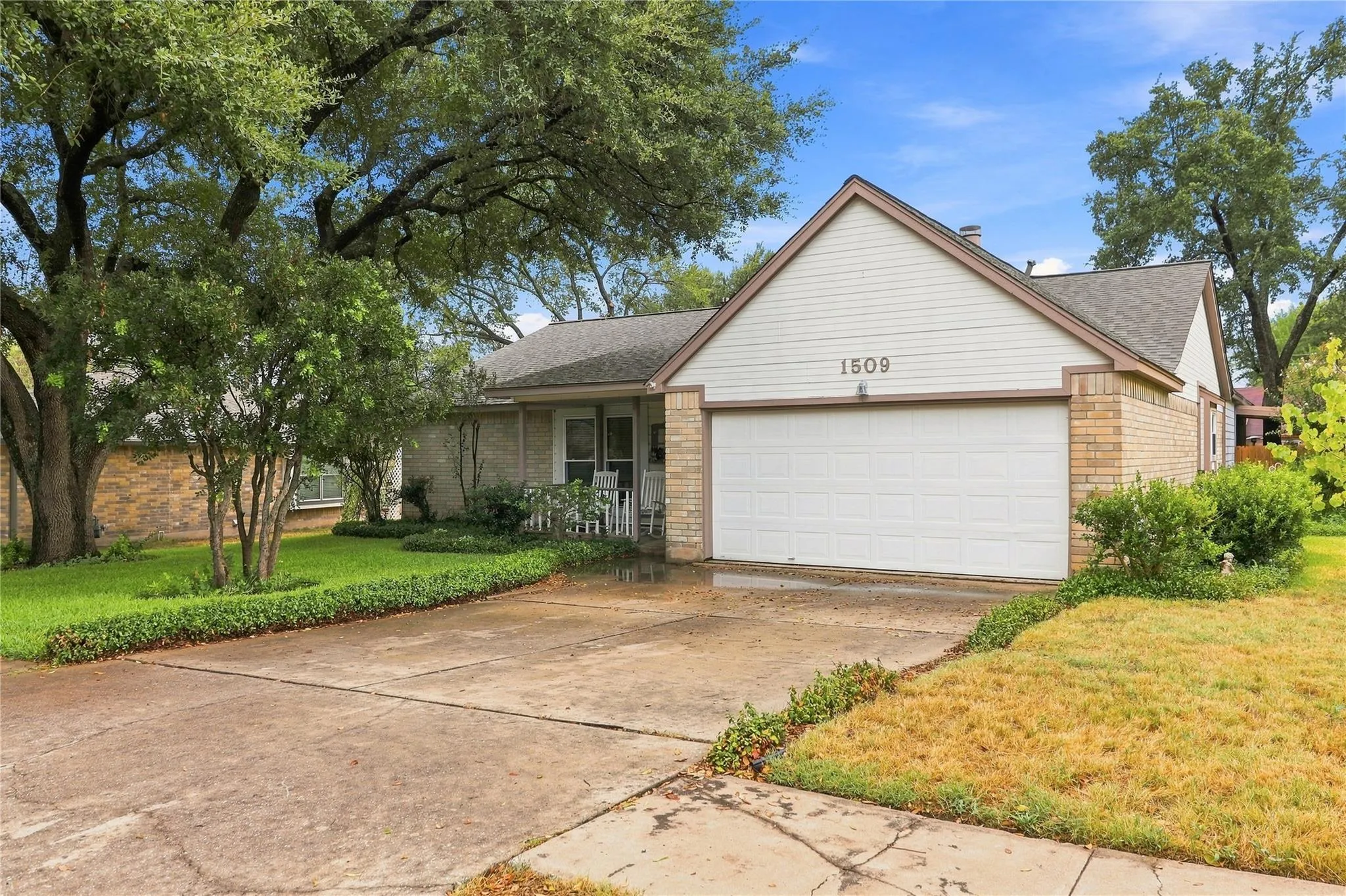 Photo 2 of 1509 QUAIL RUN RD