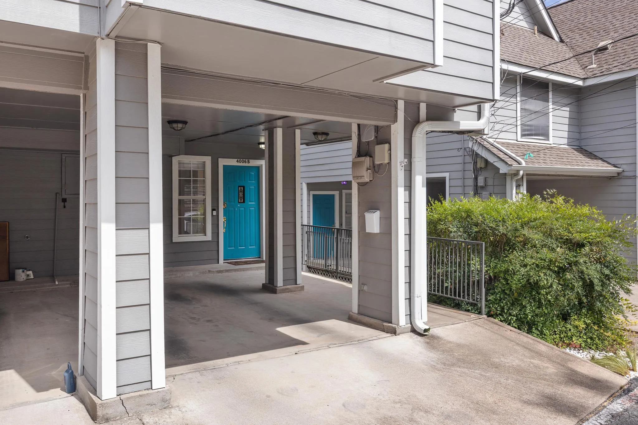 Photo 2 of 4006 SHOAL CREEK BLVD #B