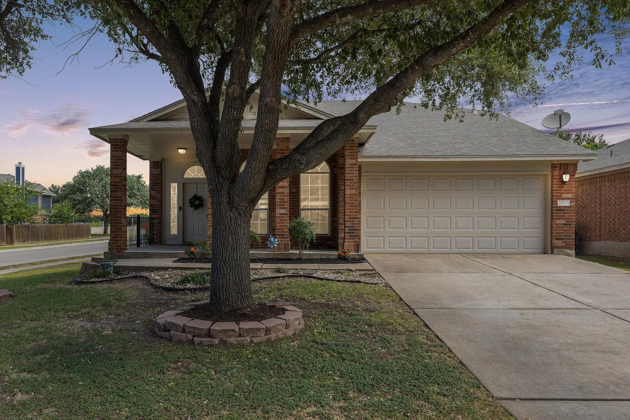 Photo of 1500 JACKIE ROBINSON PL, Round Rock, TX, 78665