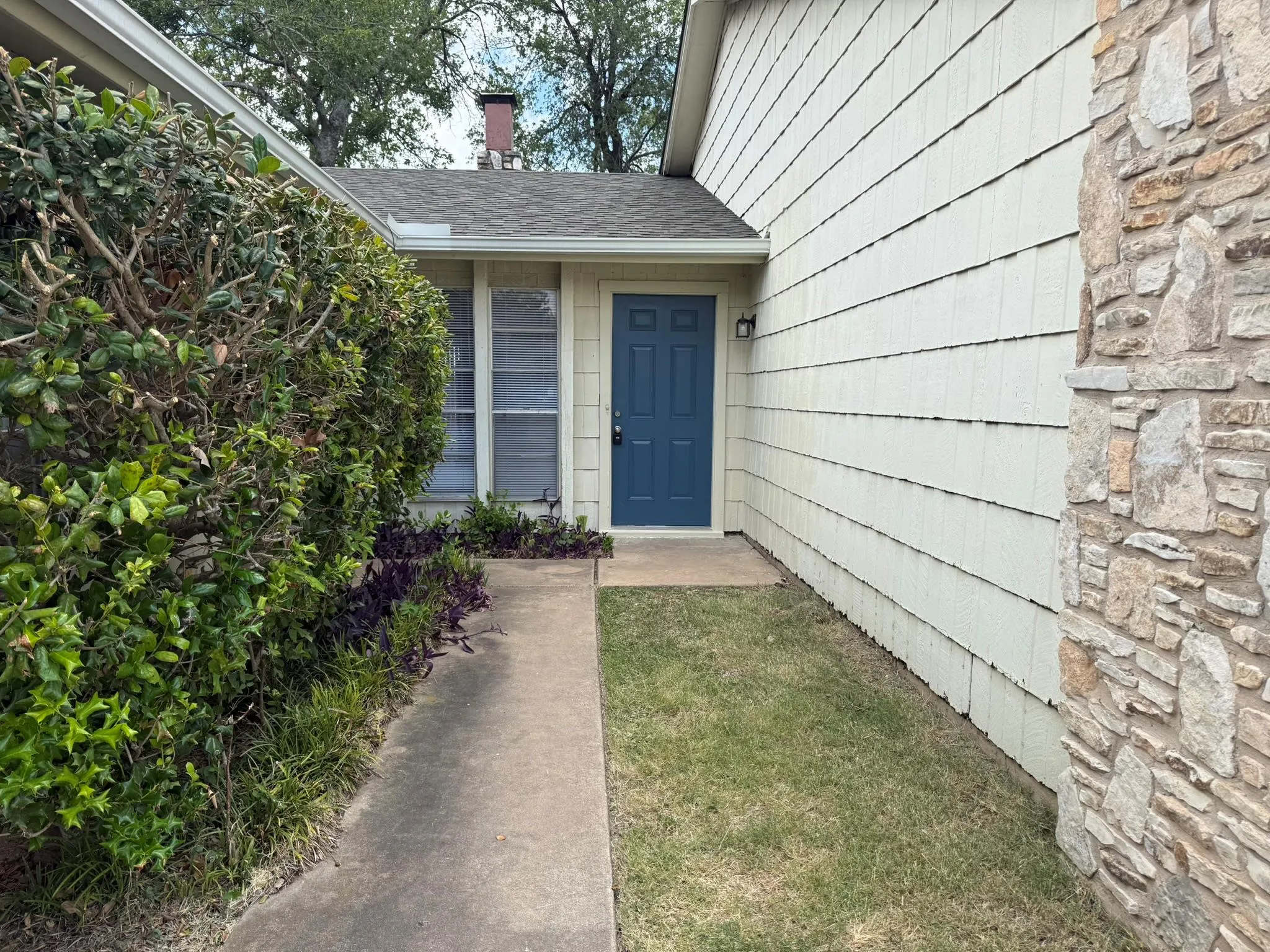 Photo 4 of 12310 WILLOW WILD DR