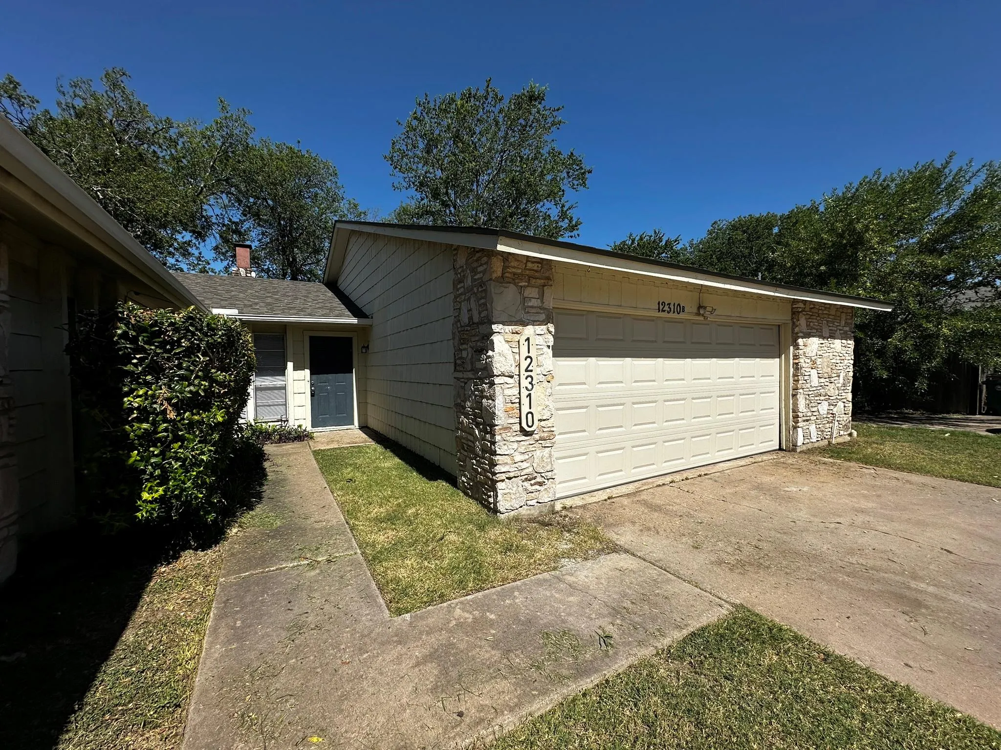 Photo of 12310 WILLOW WILD DR, Austin, TX, 78758