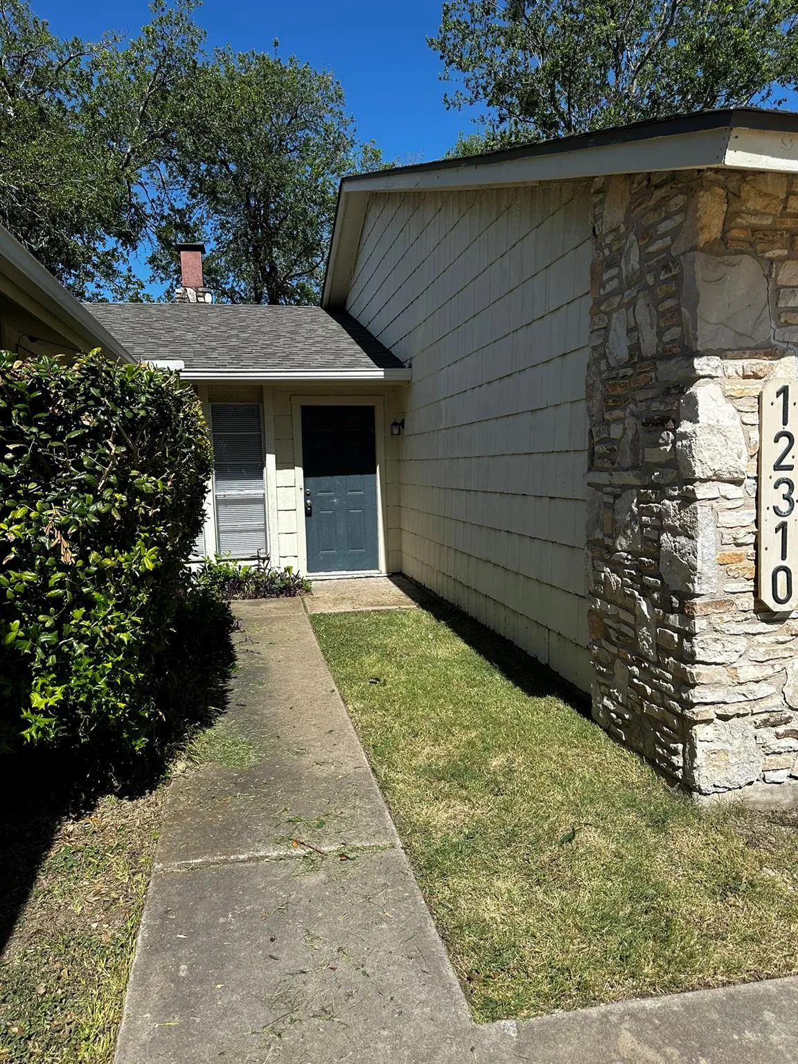 Photo 3 of 12310 WILLOW WILD DR