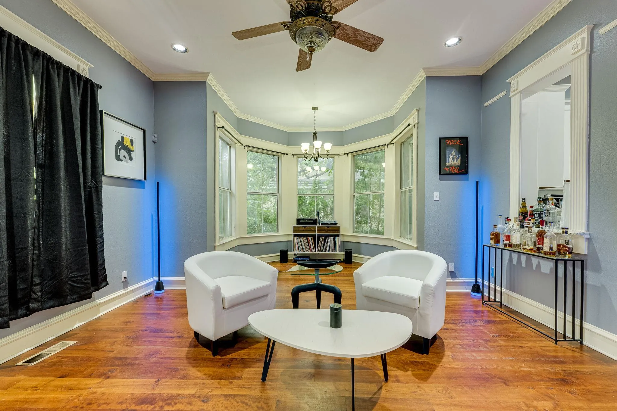 Photo 3 of 1153 SAN BERNARD ST