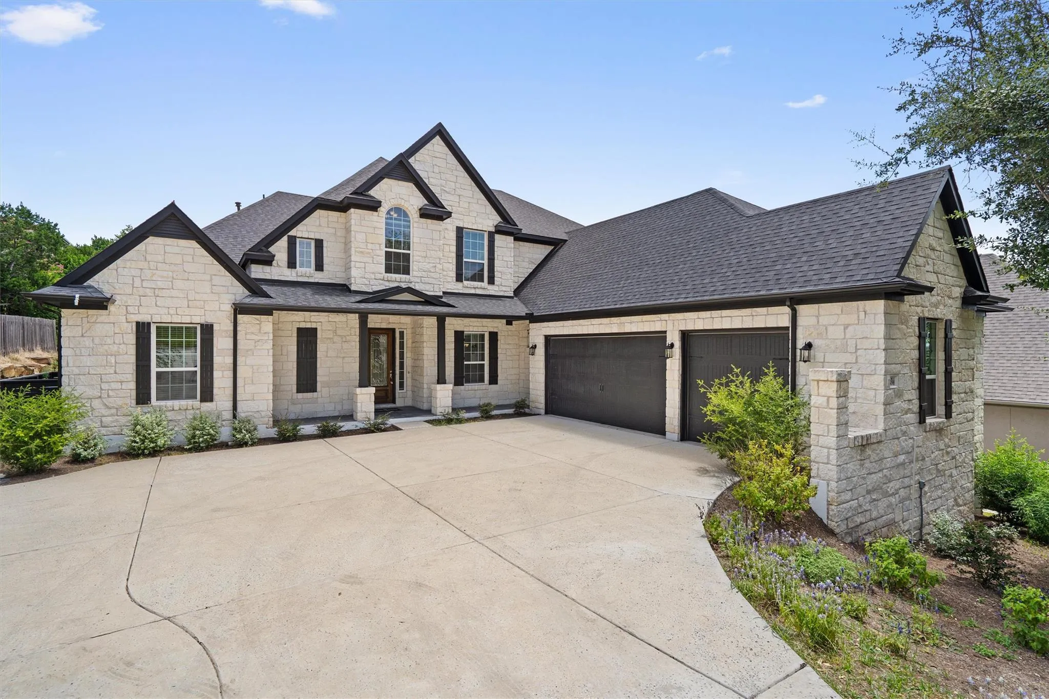 Photo of 15098 DOROTHY DR, Lakeway, TX, 78734