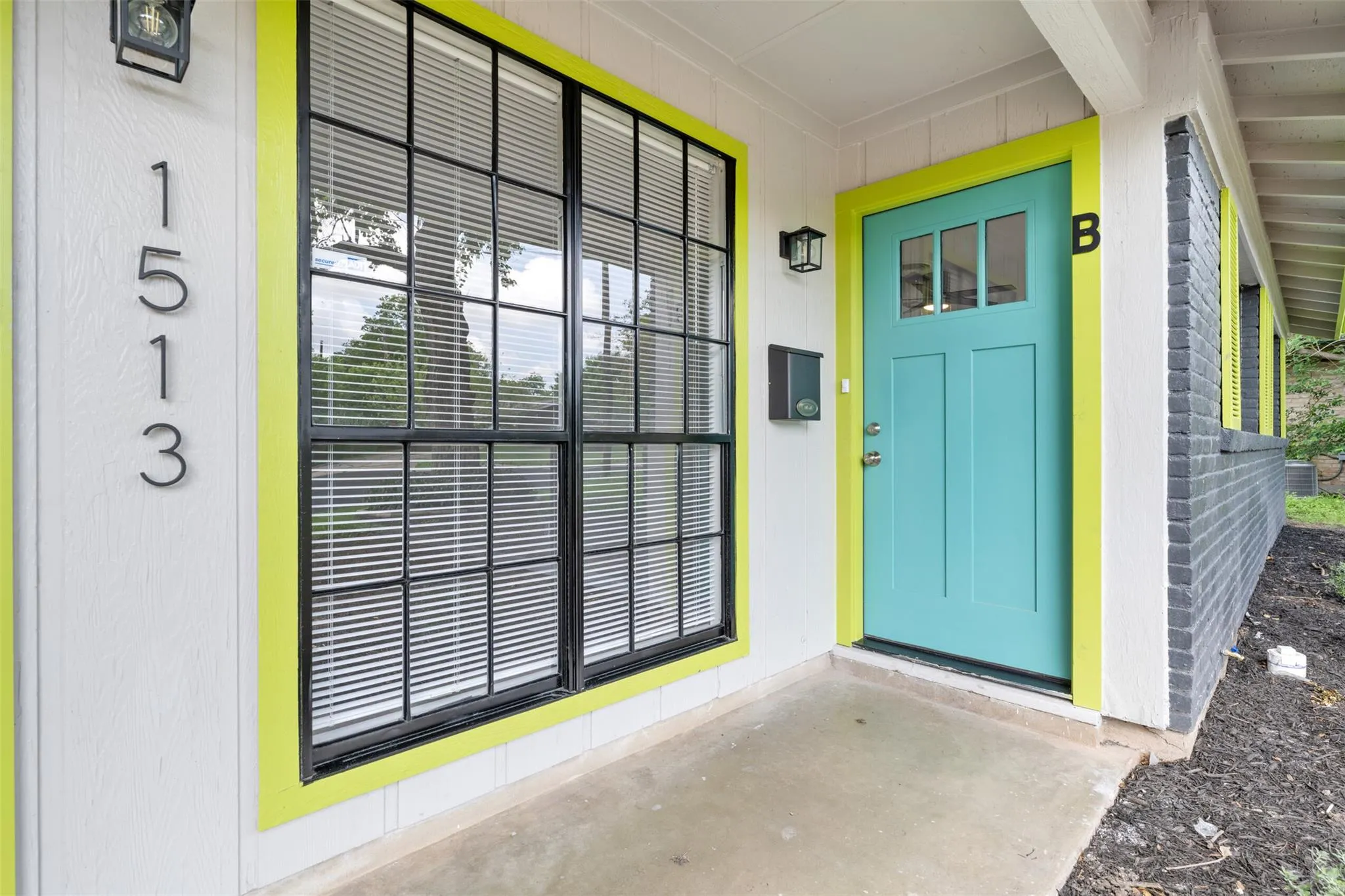 Photo 2 of 1513 BRAES RIDGE DR #B