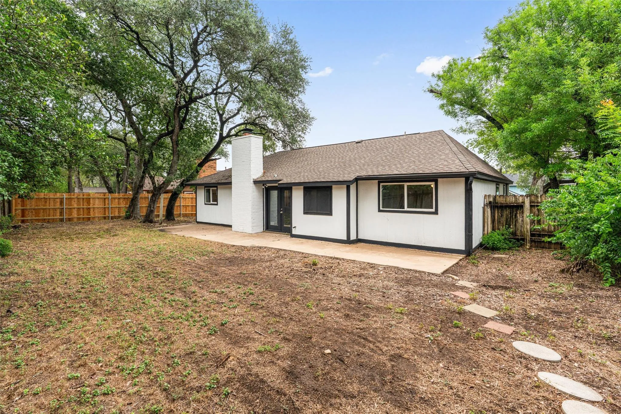 Photo 5 of 2110 MALVERN HILL DR