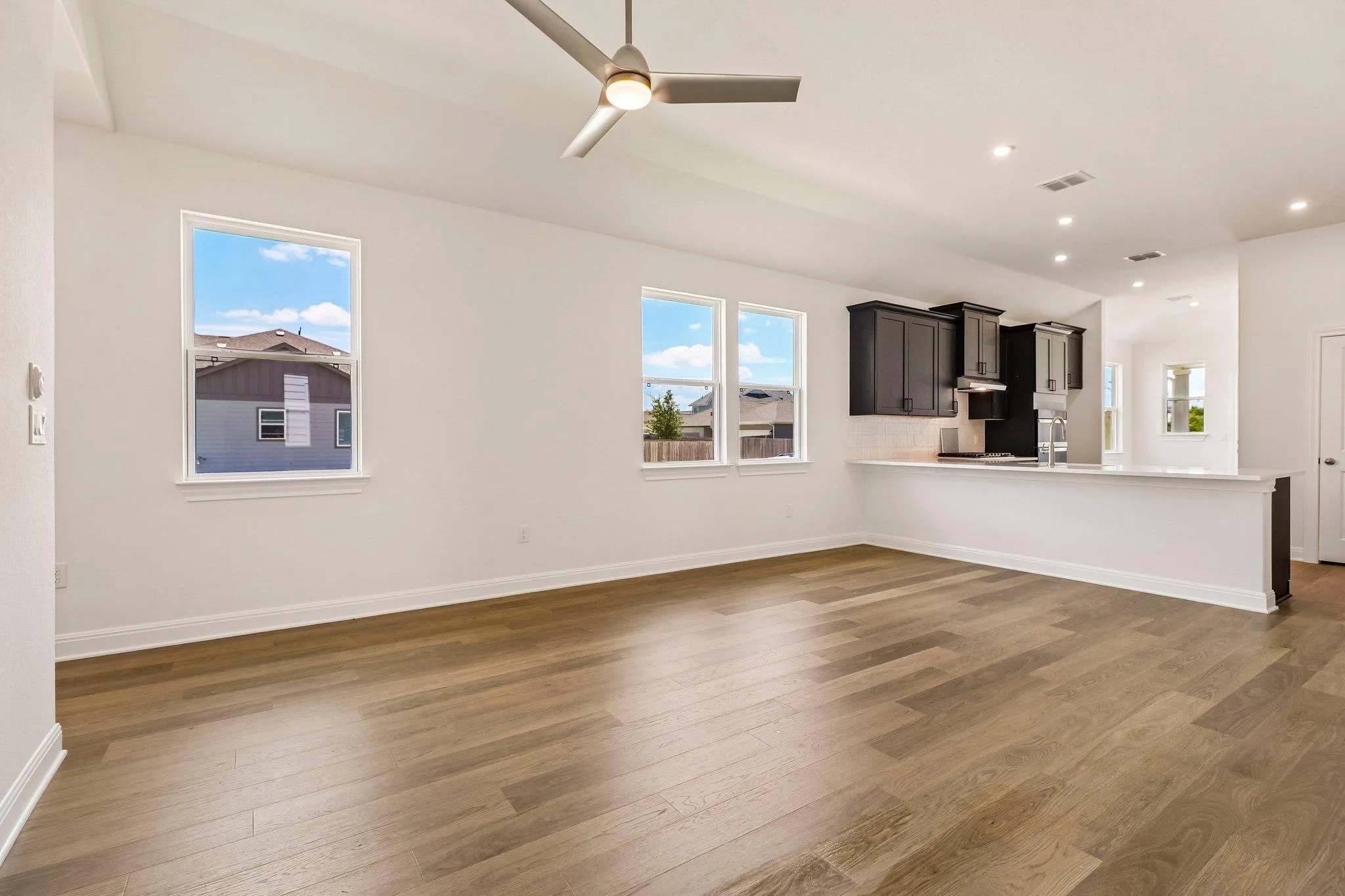 Photo 5 of 191 GLOCKEN LN