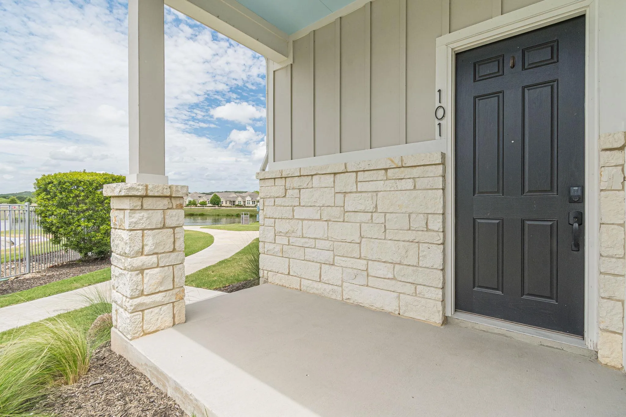 Photo 5 of 105 HARBORSIDE DR #101