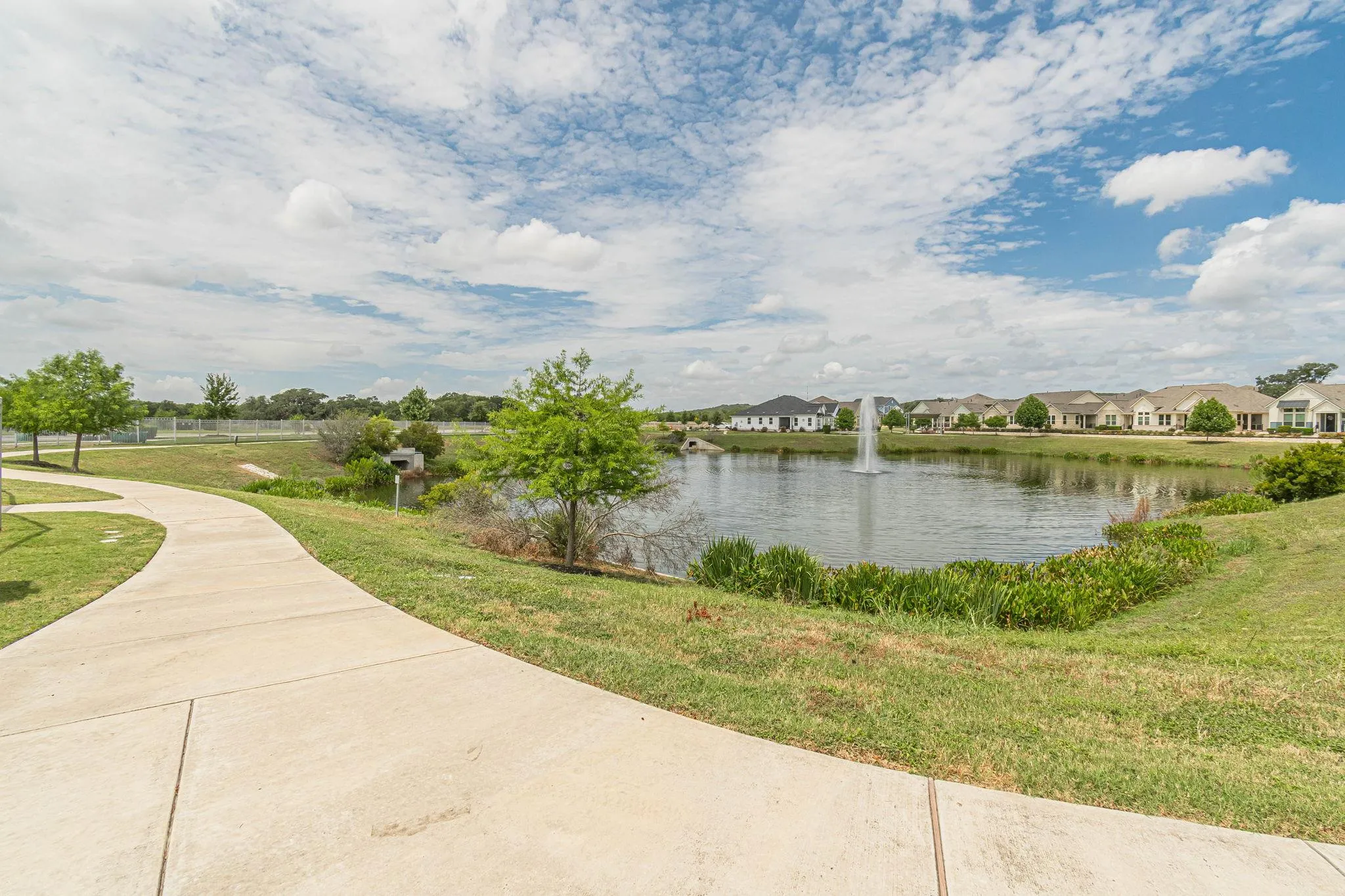 Photo 2 of 105 HARBORSIDE DR #101