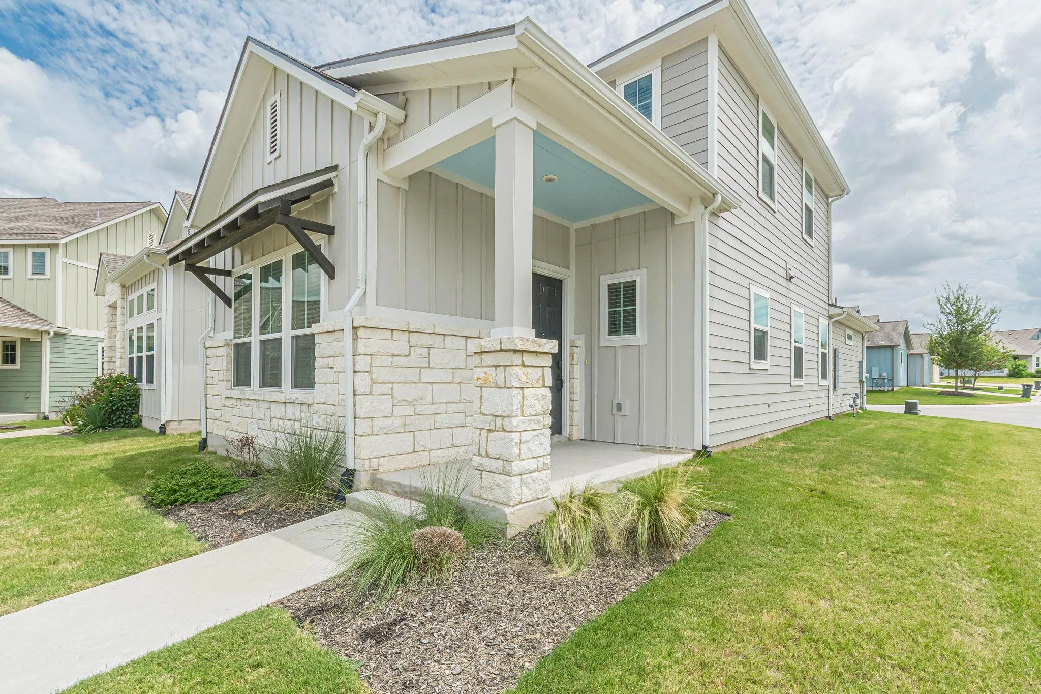 Photo of 105 HARBORSIDE DR #101, San Marcos, TX, 78666