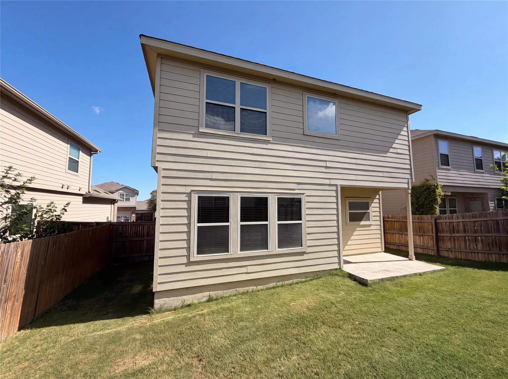 Photo 5 of 276 CIRCLE WAY #26E