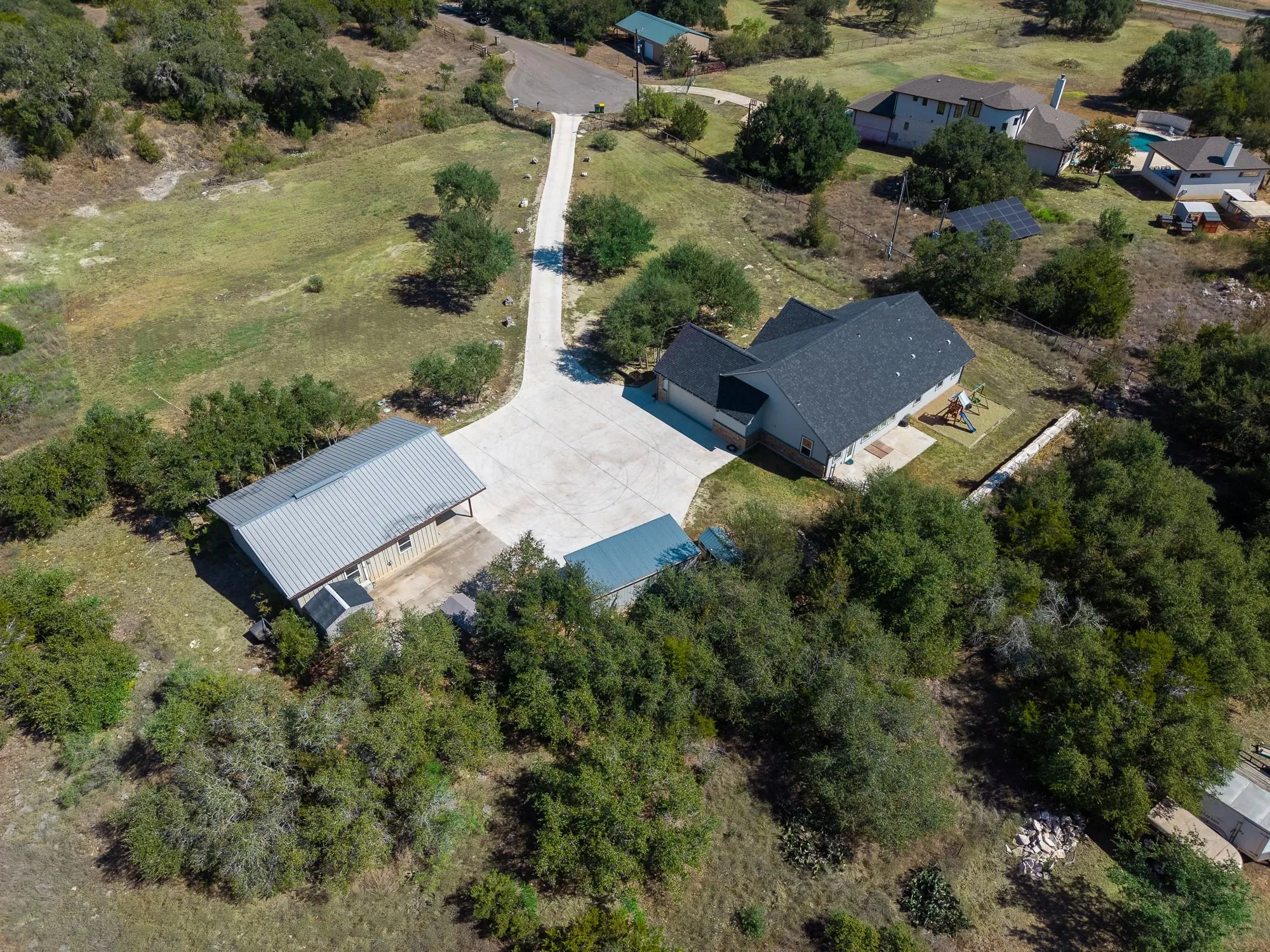 Photo of 185 VALLEY SIERRA LN, Driftwood, TX, 78619