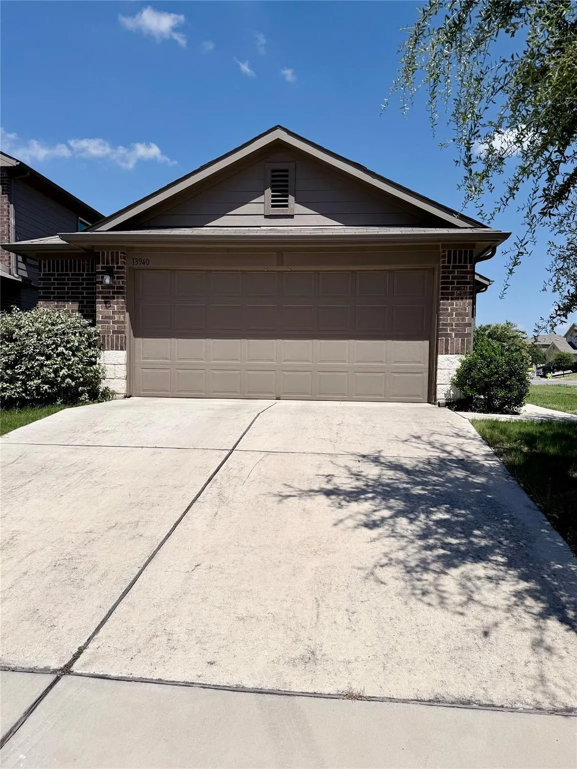 Photo of 13940 HEYWOOD DR, Pflugerville, TX, 78660