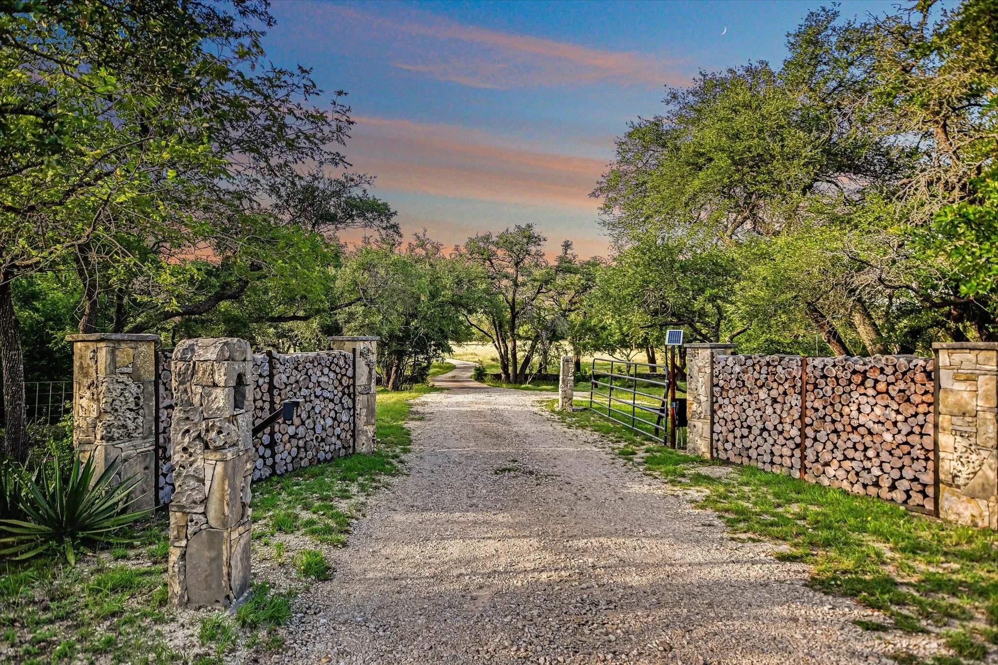 Photo of 4301 LONE MAN MOUNTAIN RD, Wimberley, TX, 78676