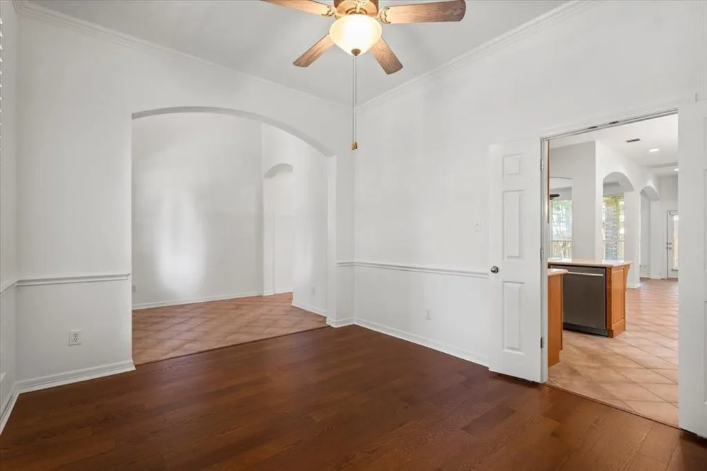 Photo 5 of 2127 CLEAR LAKE PL