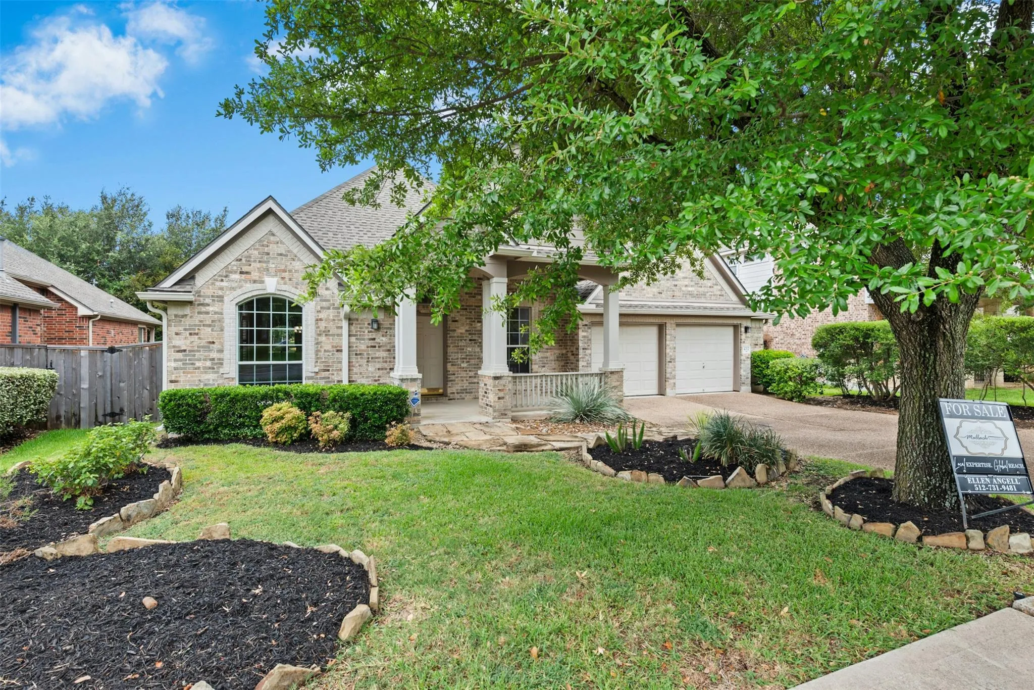 Photo 2 of 4212 MEADOW VISTA LN
