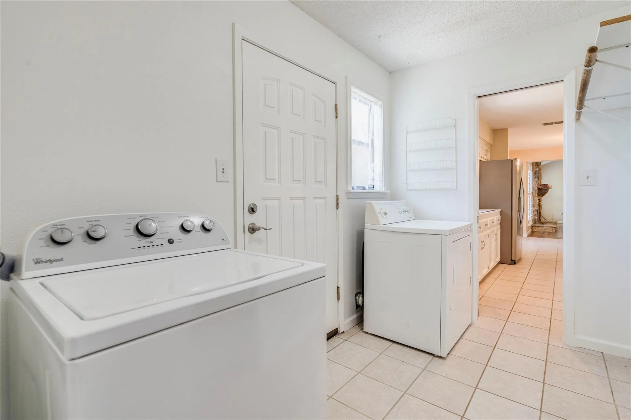 Photo 3 of 20 SADDLE ROCK RDGS