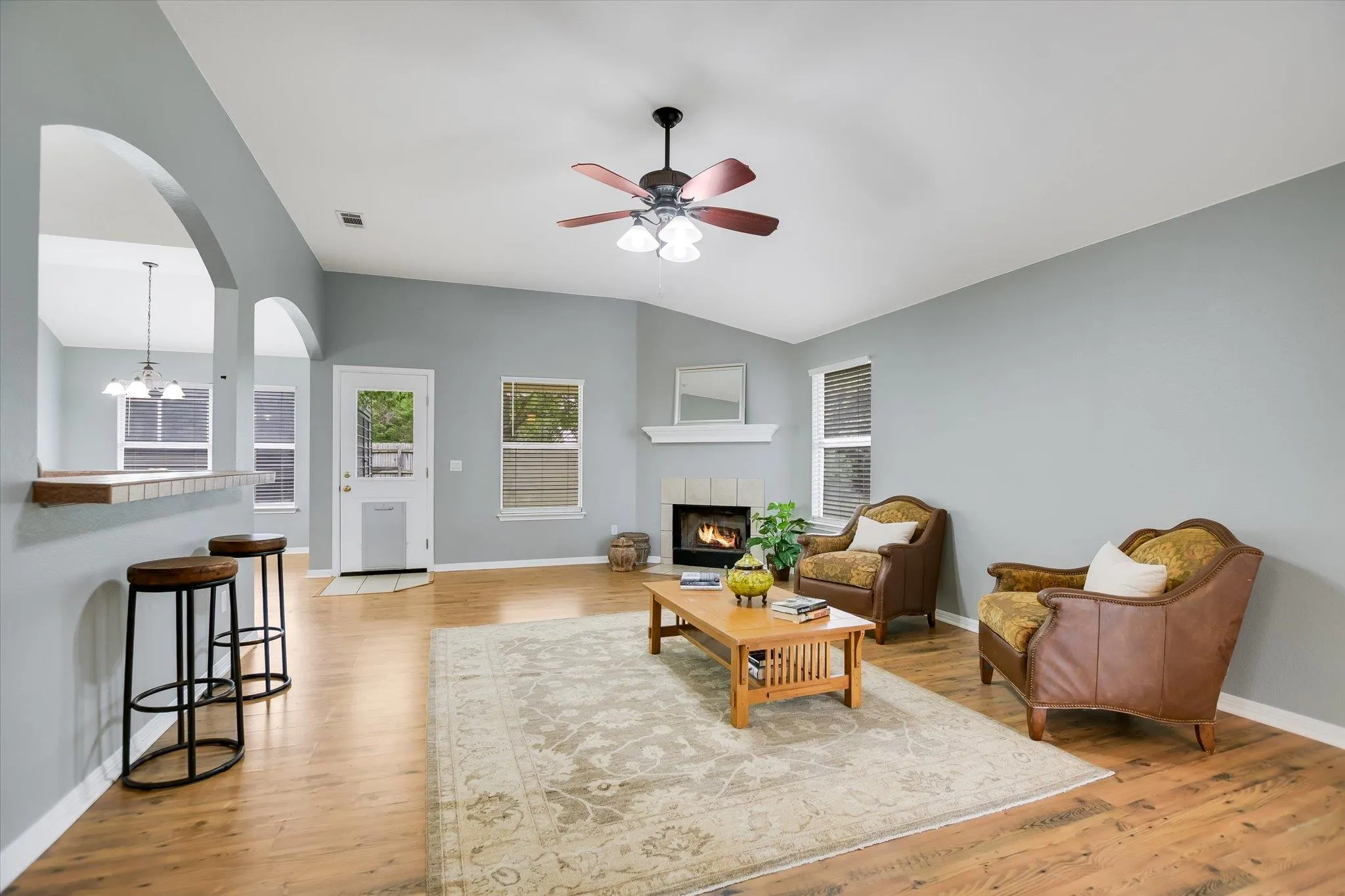 Photo 5 of 5 DOGWOOD DR