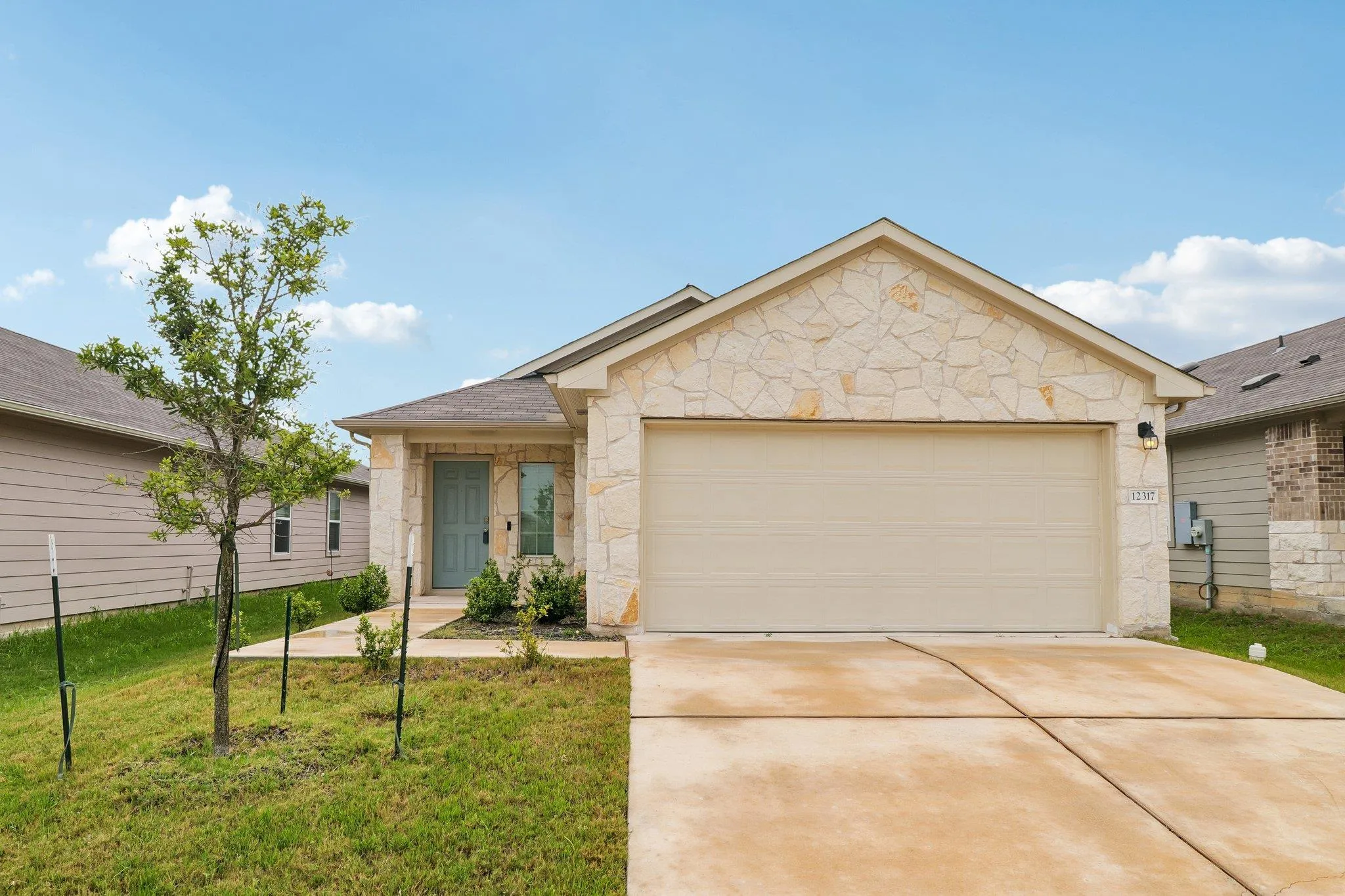 Photo of 12317 TOKEN TRL, Elgin, TX, 78621