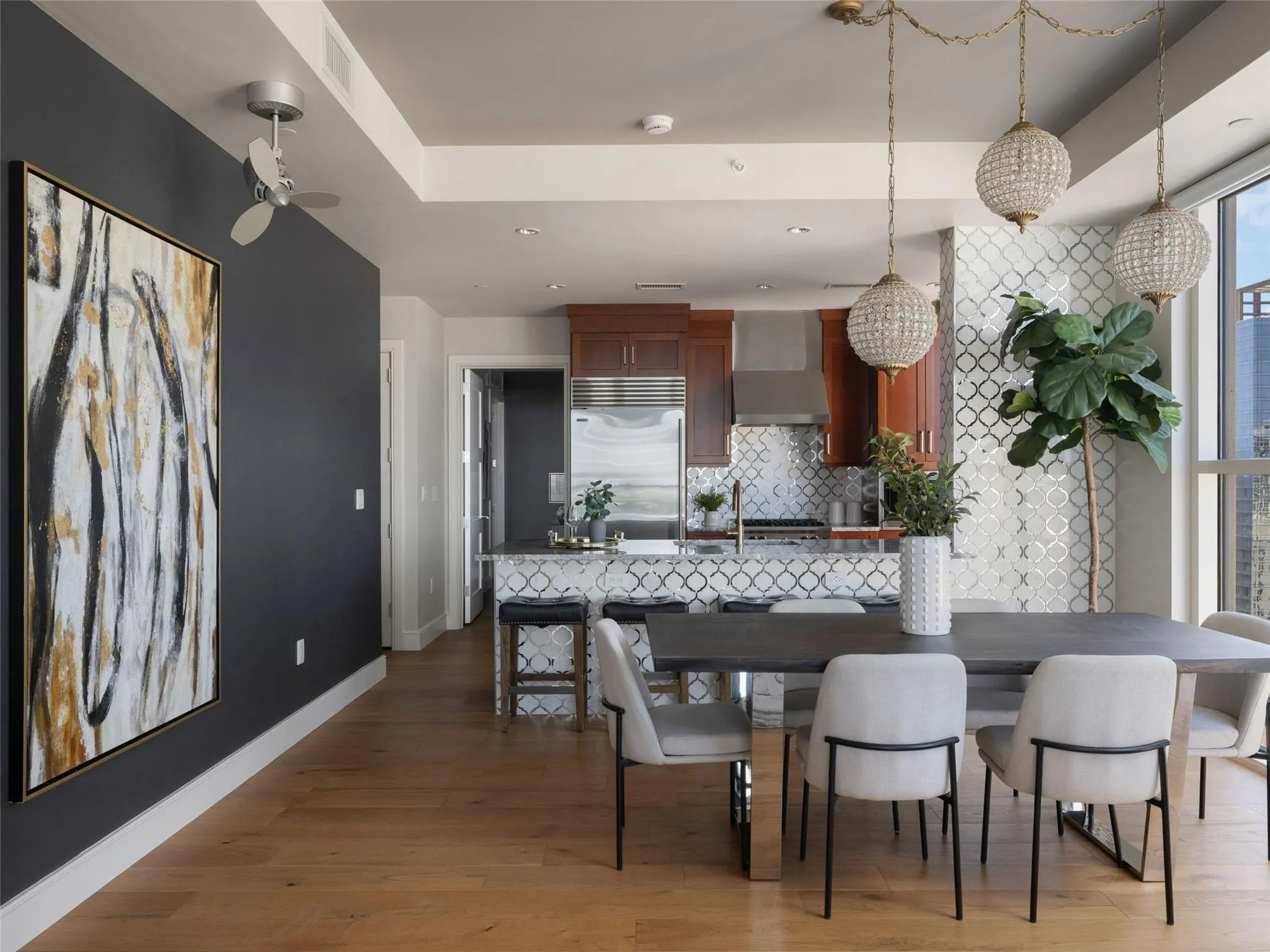 Photo 5 of 98 SAN JACINTO BLVD #2404