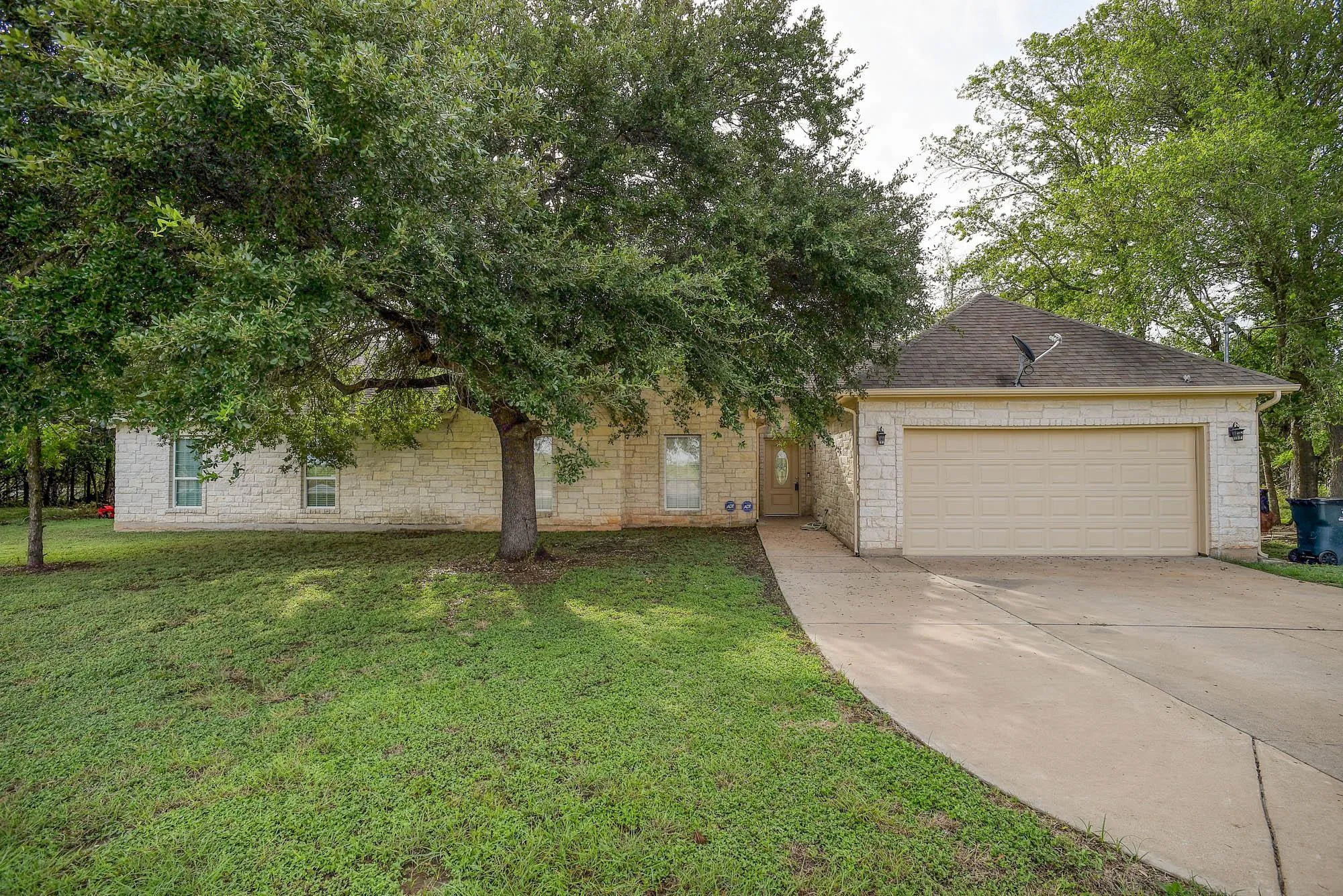 Photo of 1335 LOVERS LN, Bastrop, TX, 78602