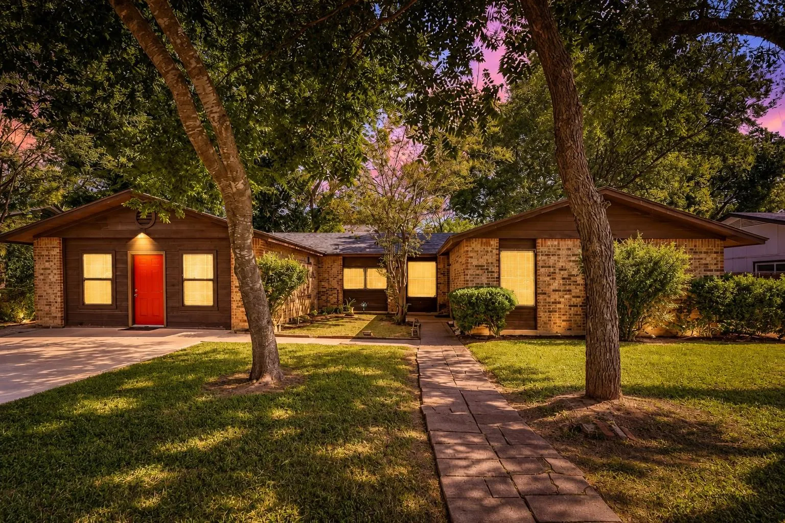 Photo of 5800 COOLBROOK DR, Austin, TX, 78724