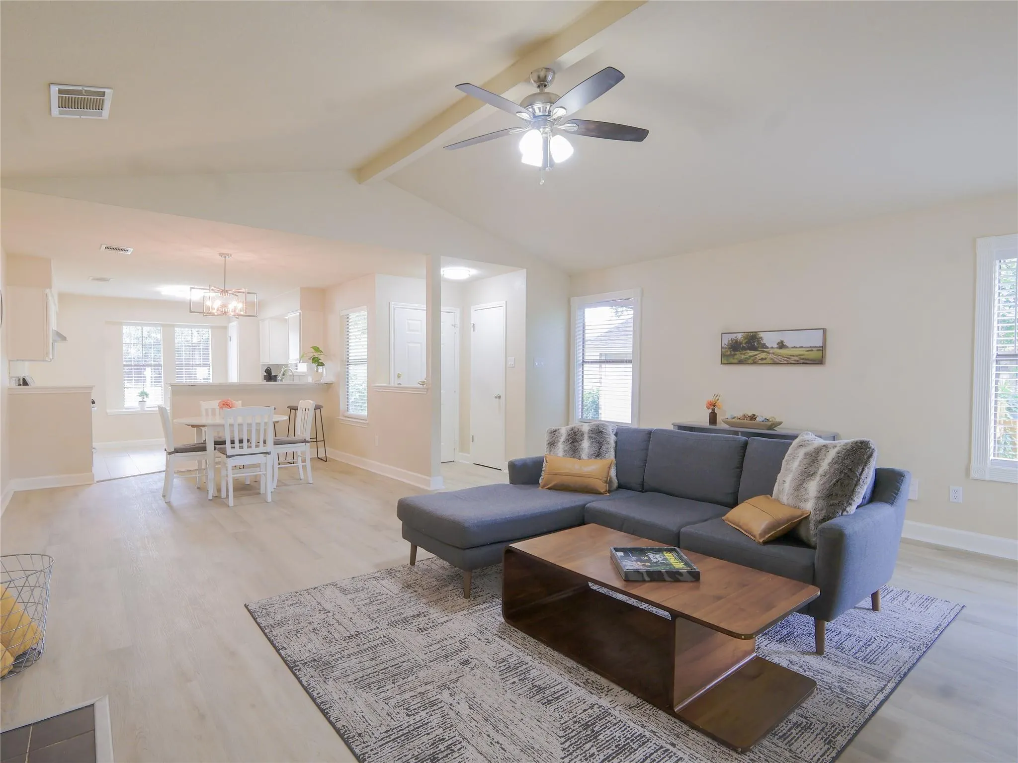 Photo of 12903 CAMPOS DR, Austin, TX, 78727