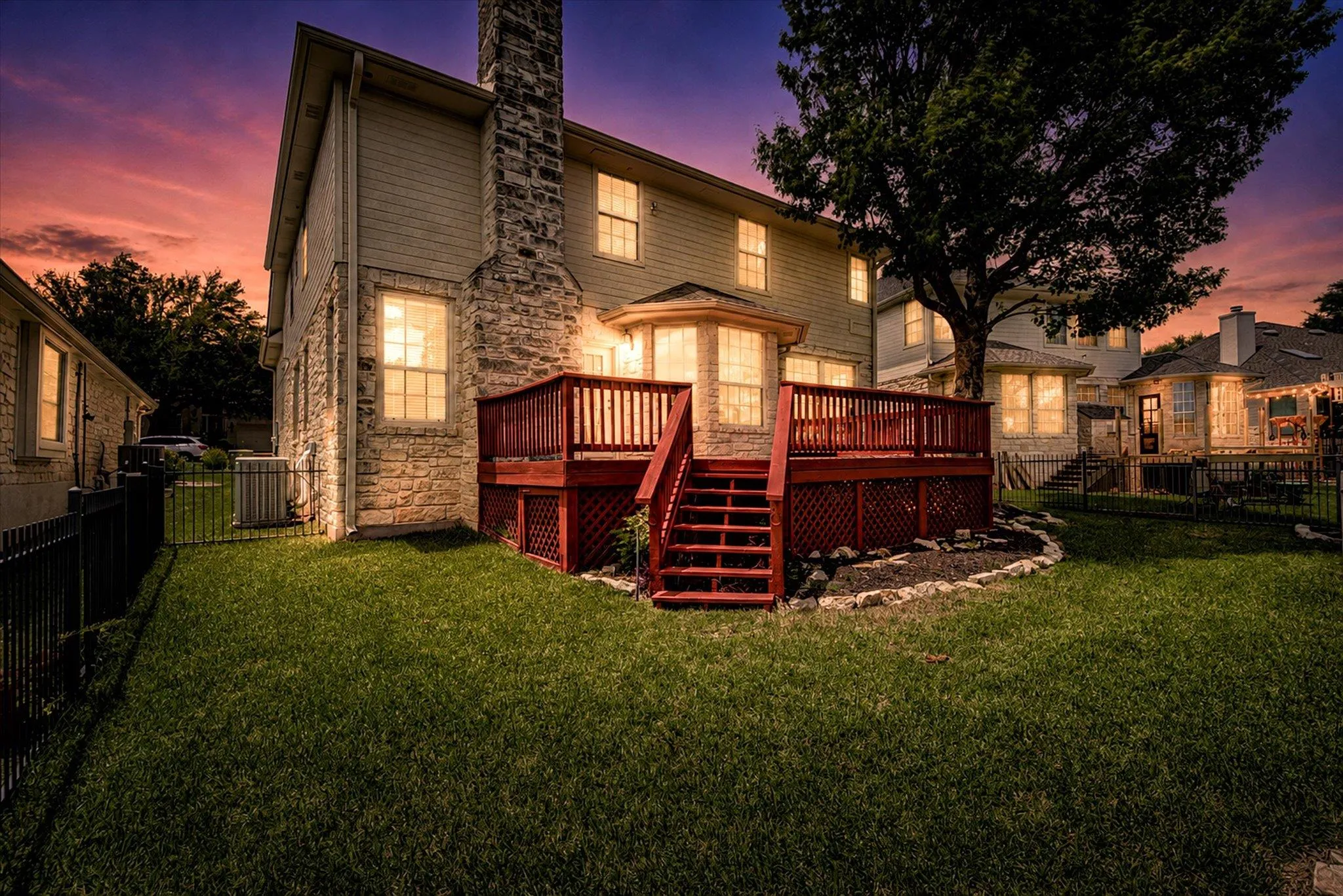 Photo 2 of 4016 SABLE OAKS DR