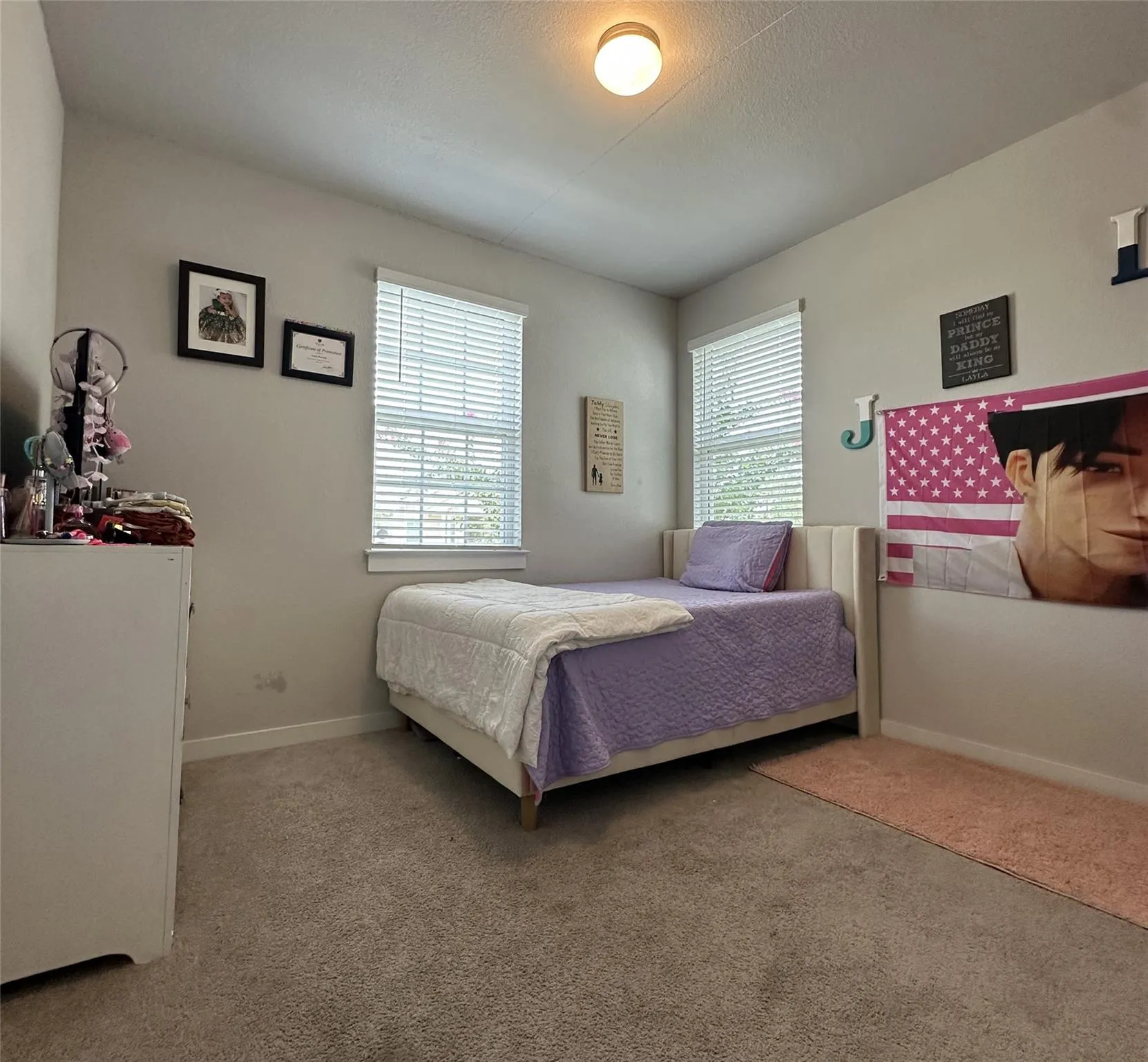 Photo 2 of 400 HORTUS DR