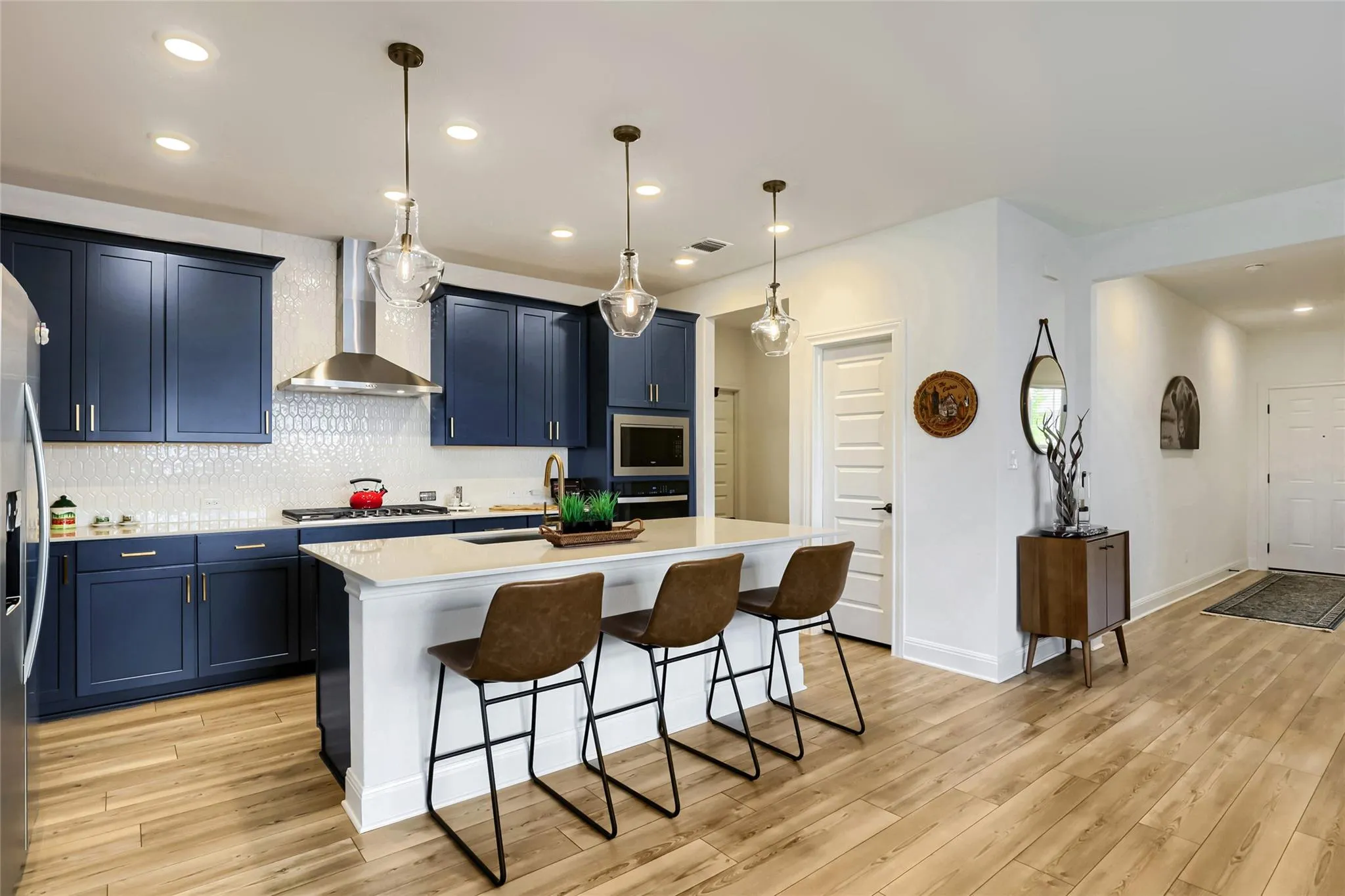 Photo 4 of 237 REDONDA DR