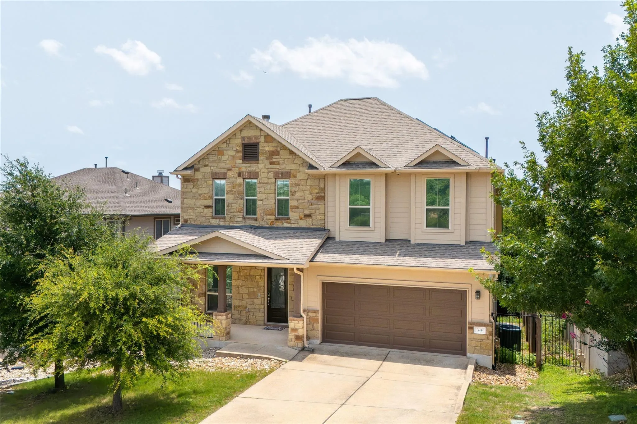 Photo of 324 SANTA MARIA ST, Georgetown, TX, 78628