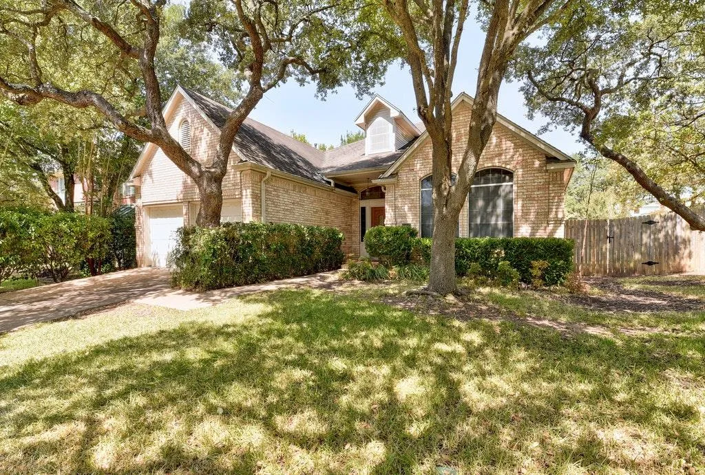 Photo of 7600 ORRICK DR, Austin, TX, 78749