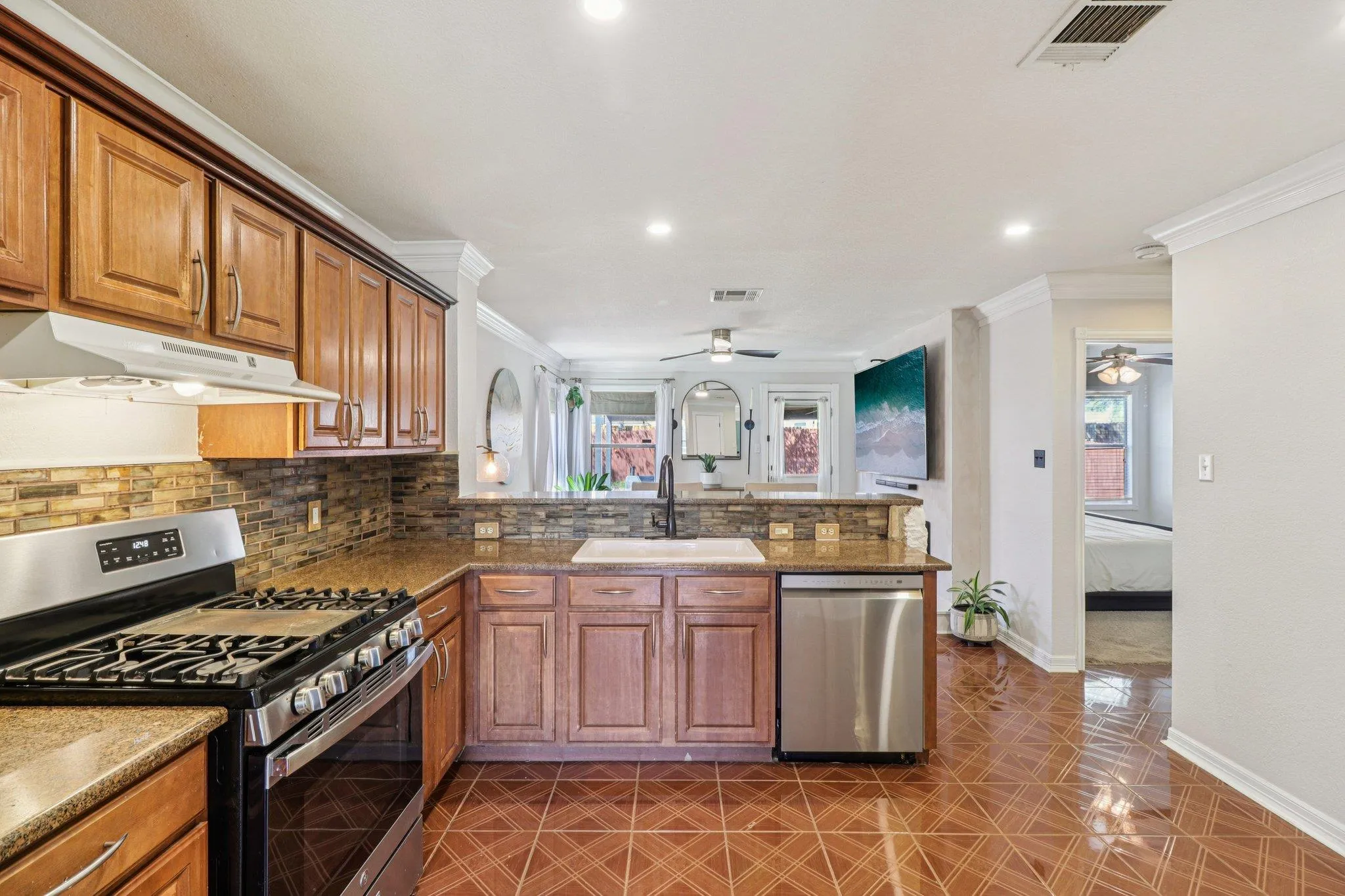 Photo 5 of 13508 SIERRA WIND LN