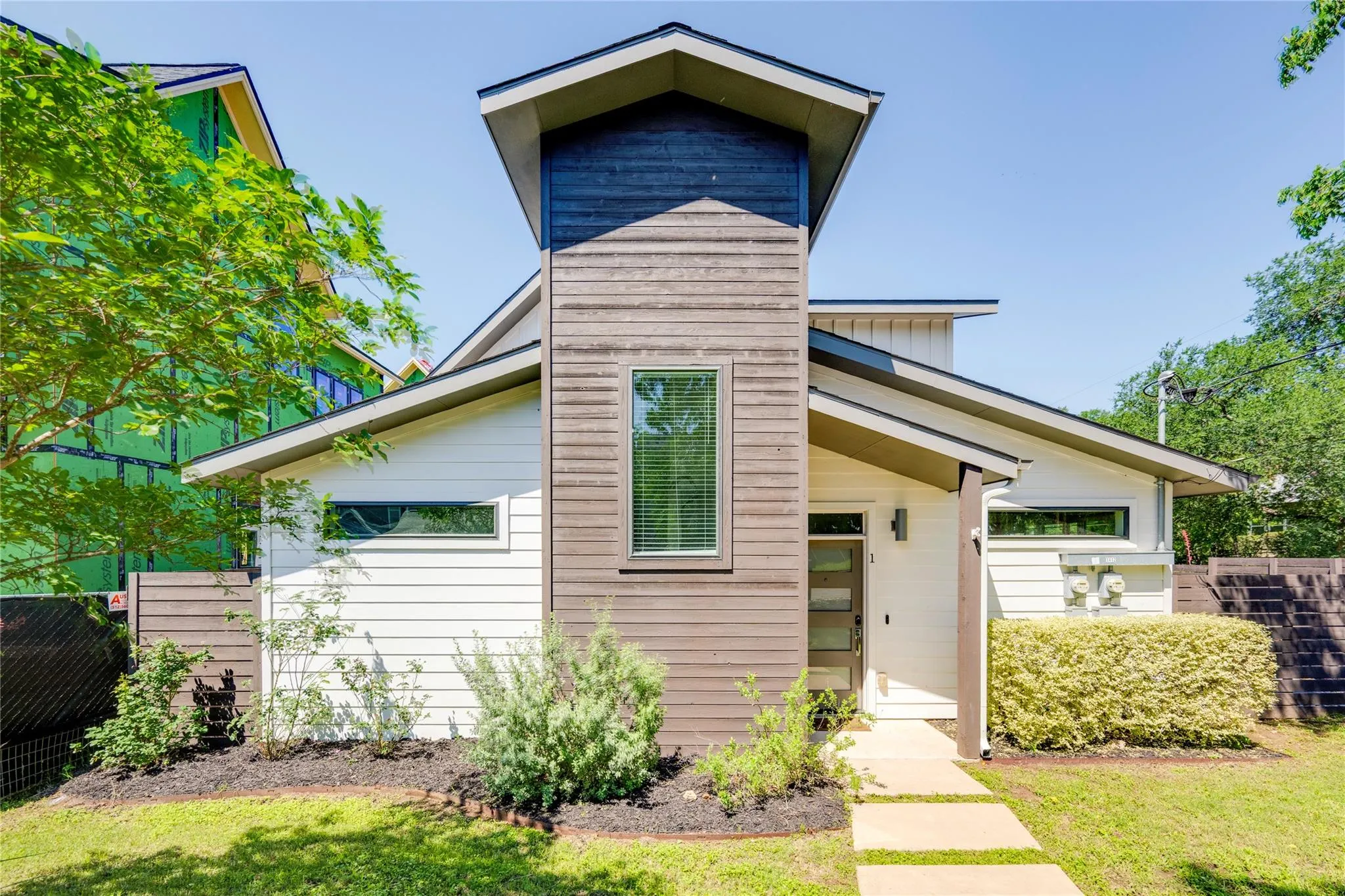 Photo of 1412 PEREZ ST #1, Austin, 78721