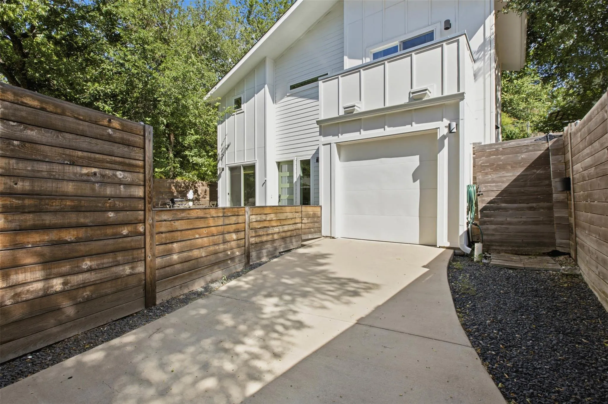 Photo 1 of 2505 E 11TH ST #2