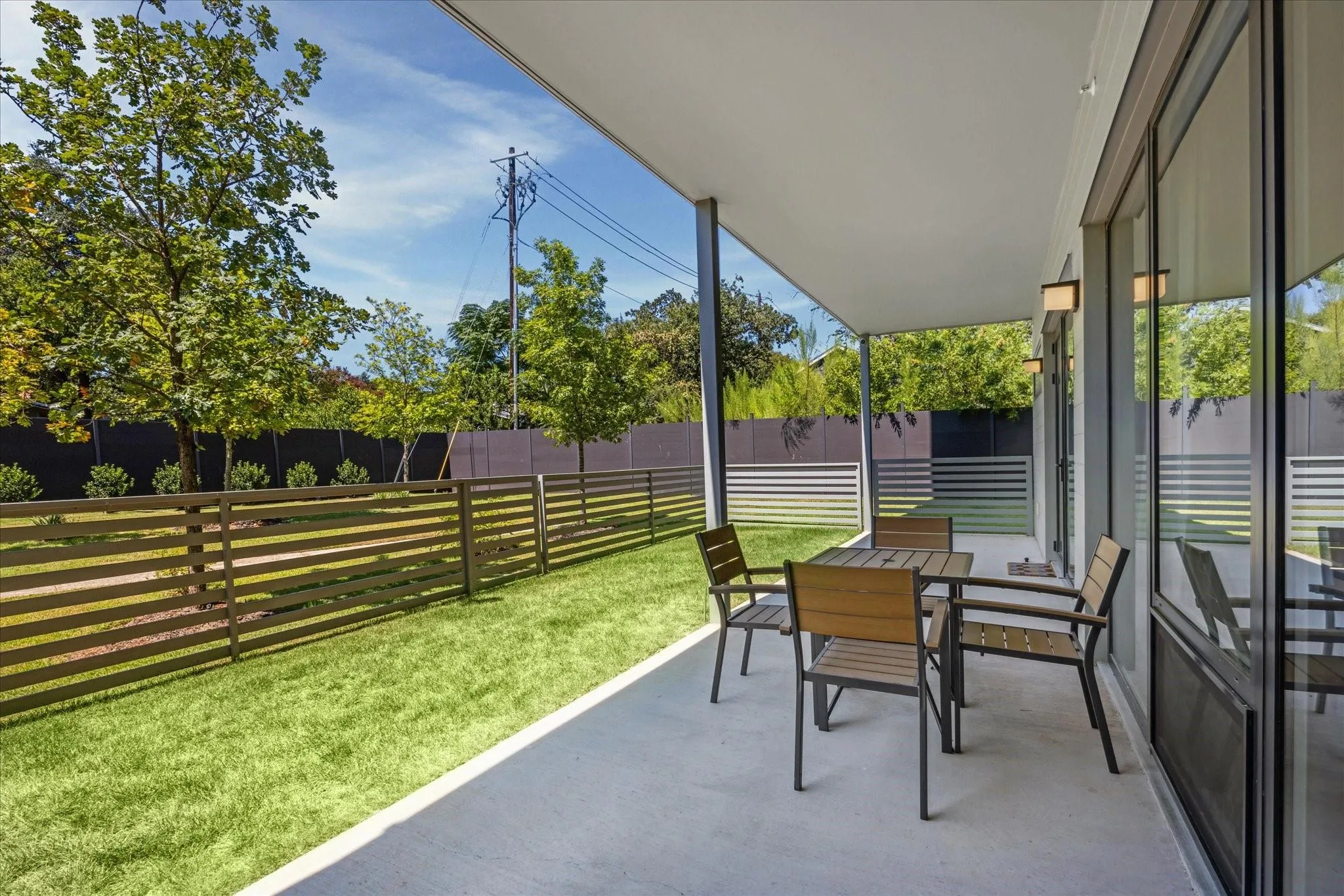 Photo 5 of 4004 BANISTER LN #115