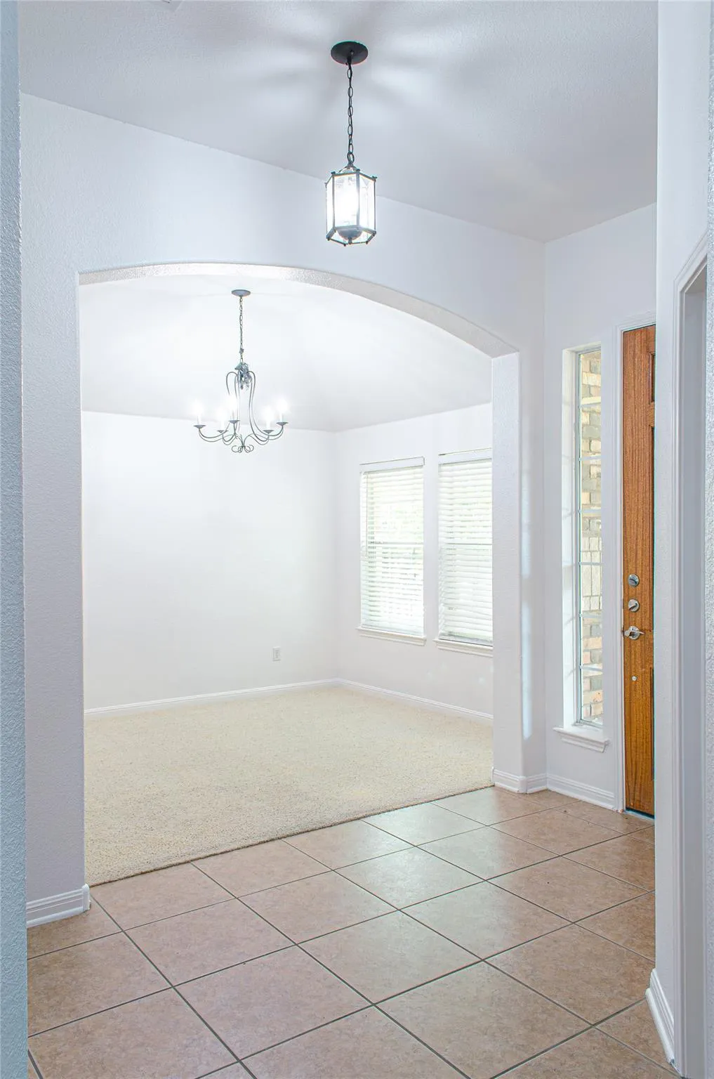 Photo 3 of 7709 BLACK MOUNTAIN DR