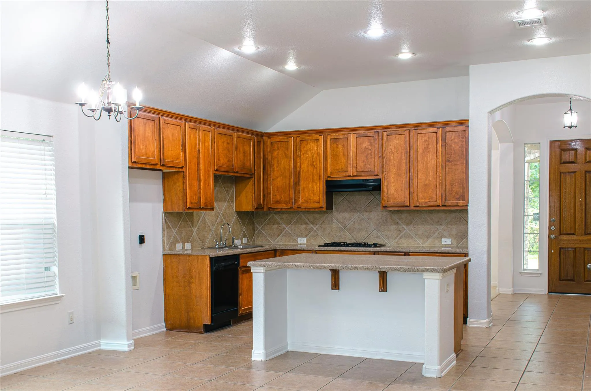 Photo 5 of 7709 BLACK MOUNTAIN DR