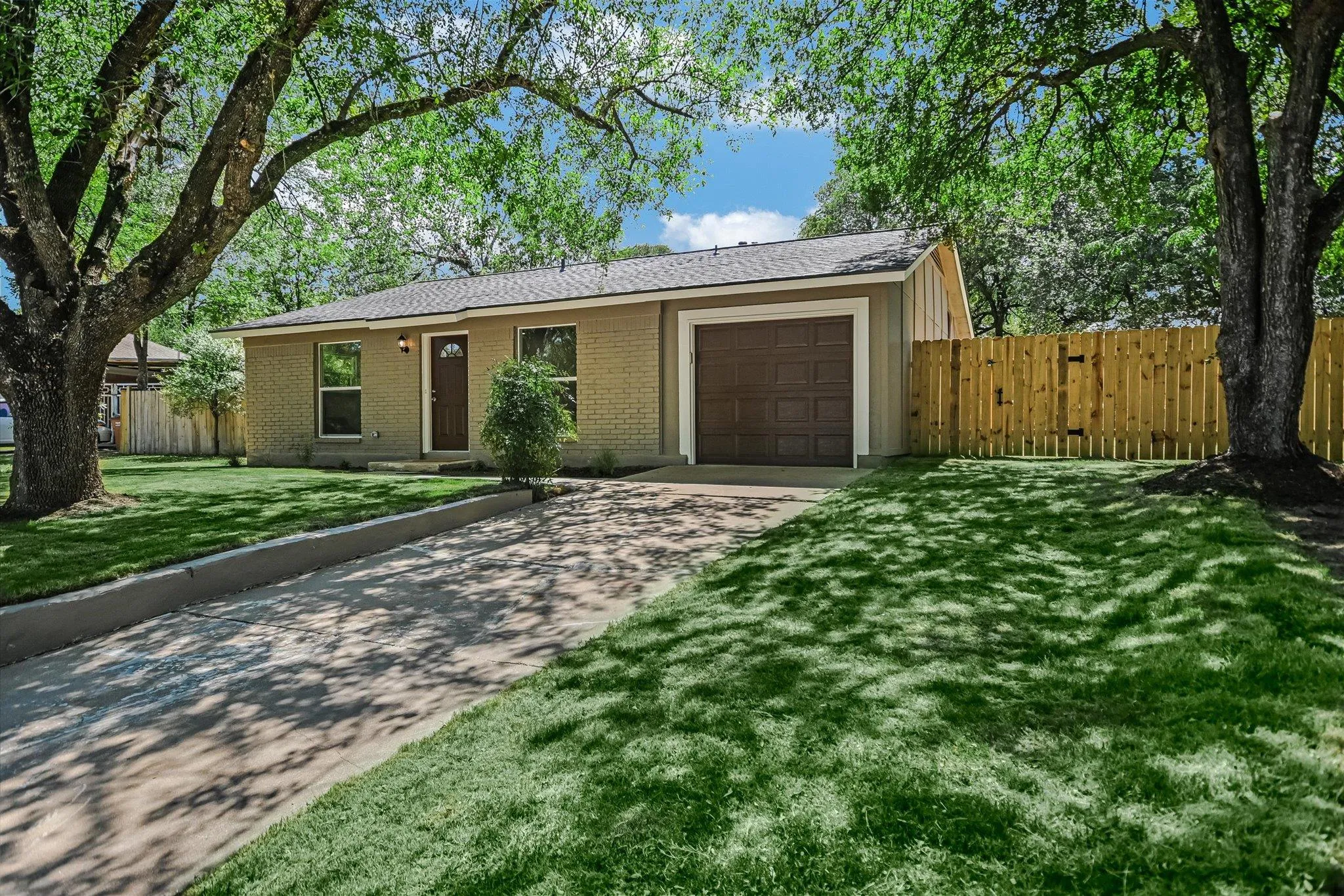Photo of 4508 CRAIGWOOD DR, Austin, TX, 78725