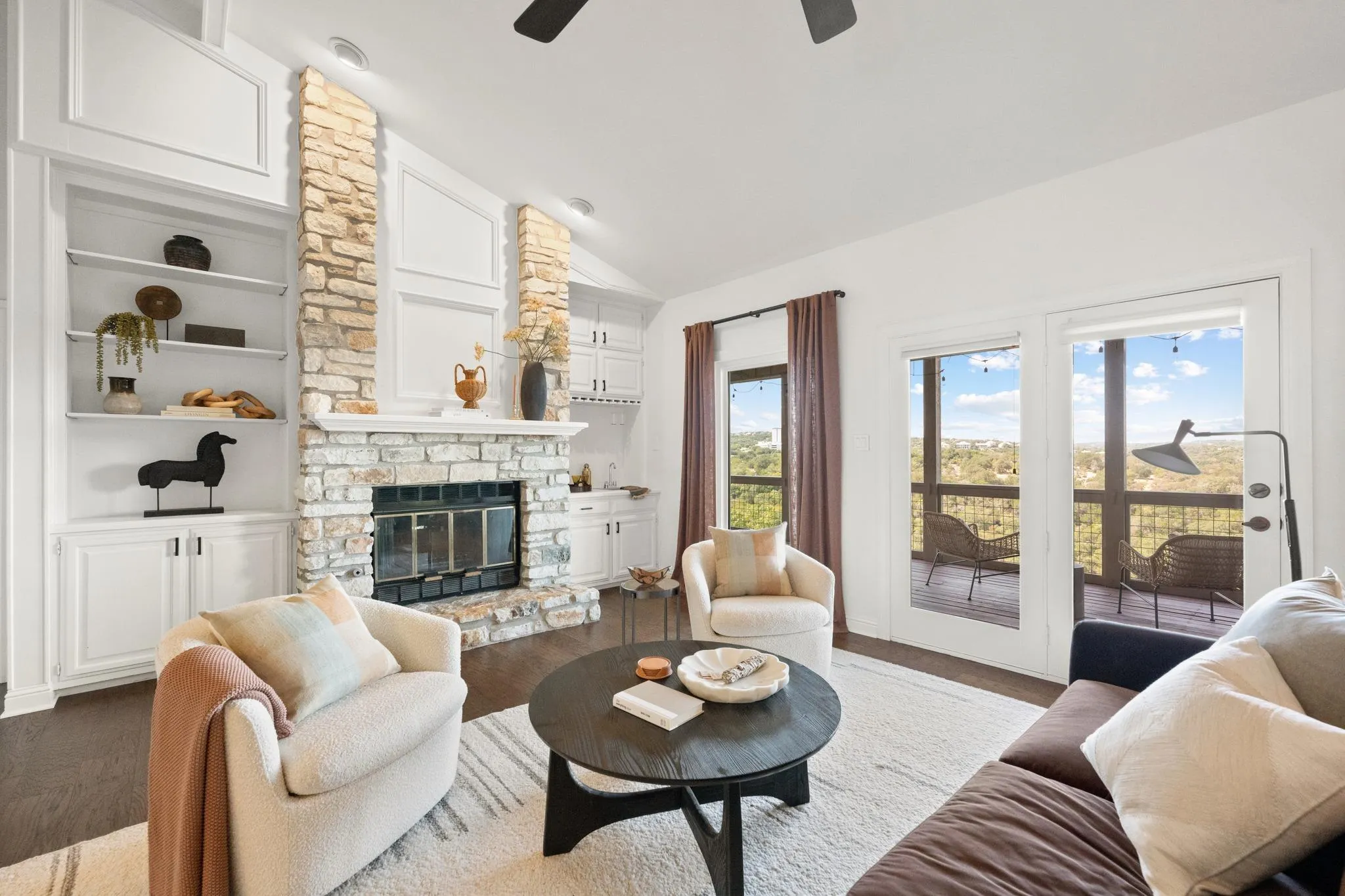 Photo 5 of 1528 BEN CRENSHAW WAY