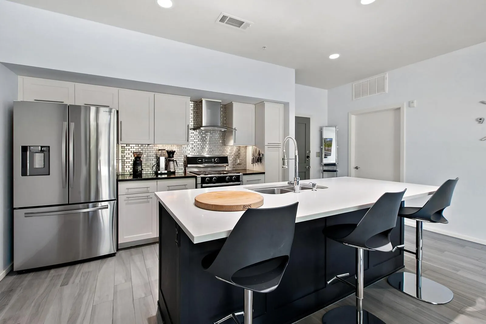 Photo 3 of 1600 BARTON SPRINGS RD #5110