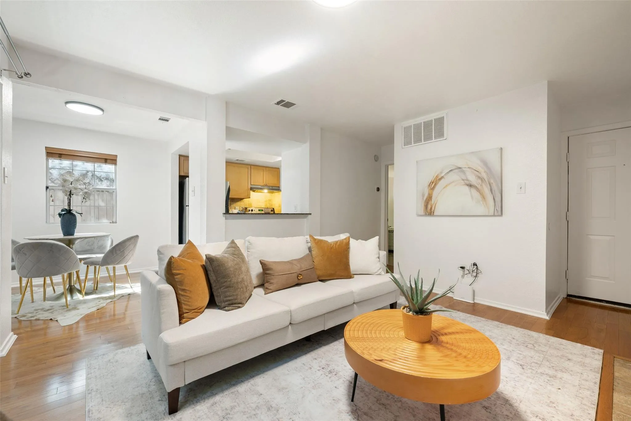 Photo of 3627 MENCHACA RD #105, Austin, TX, 78704