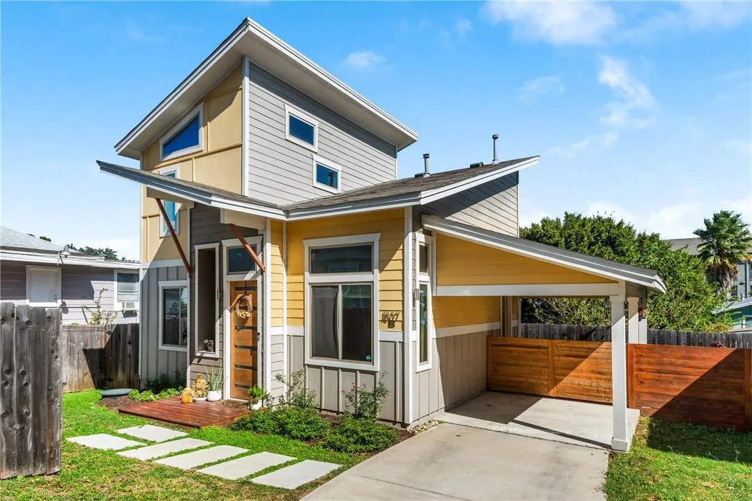 Photo of 1807 ULIT AVE #B, Austin, TX, 78702