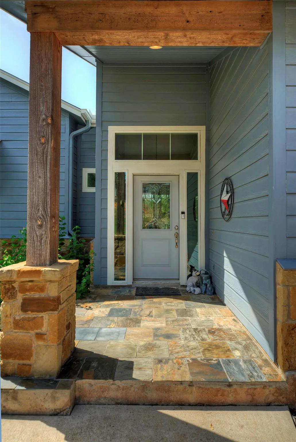 Photo 3 of 108 PUKOO DR