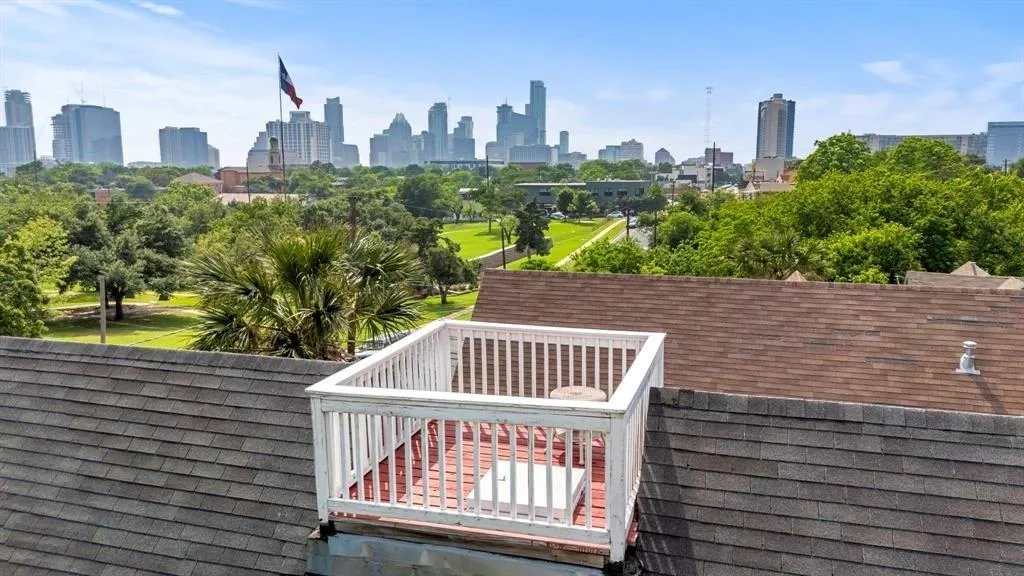 Photo of 1508 E 11TH ST, Austin, TX, 78702